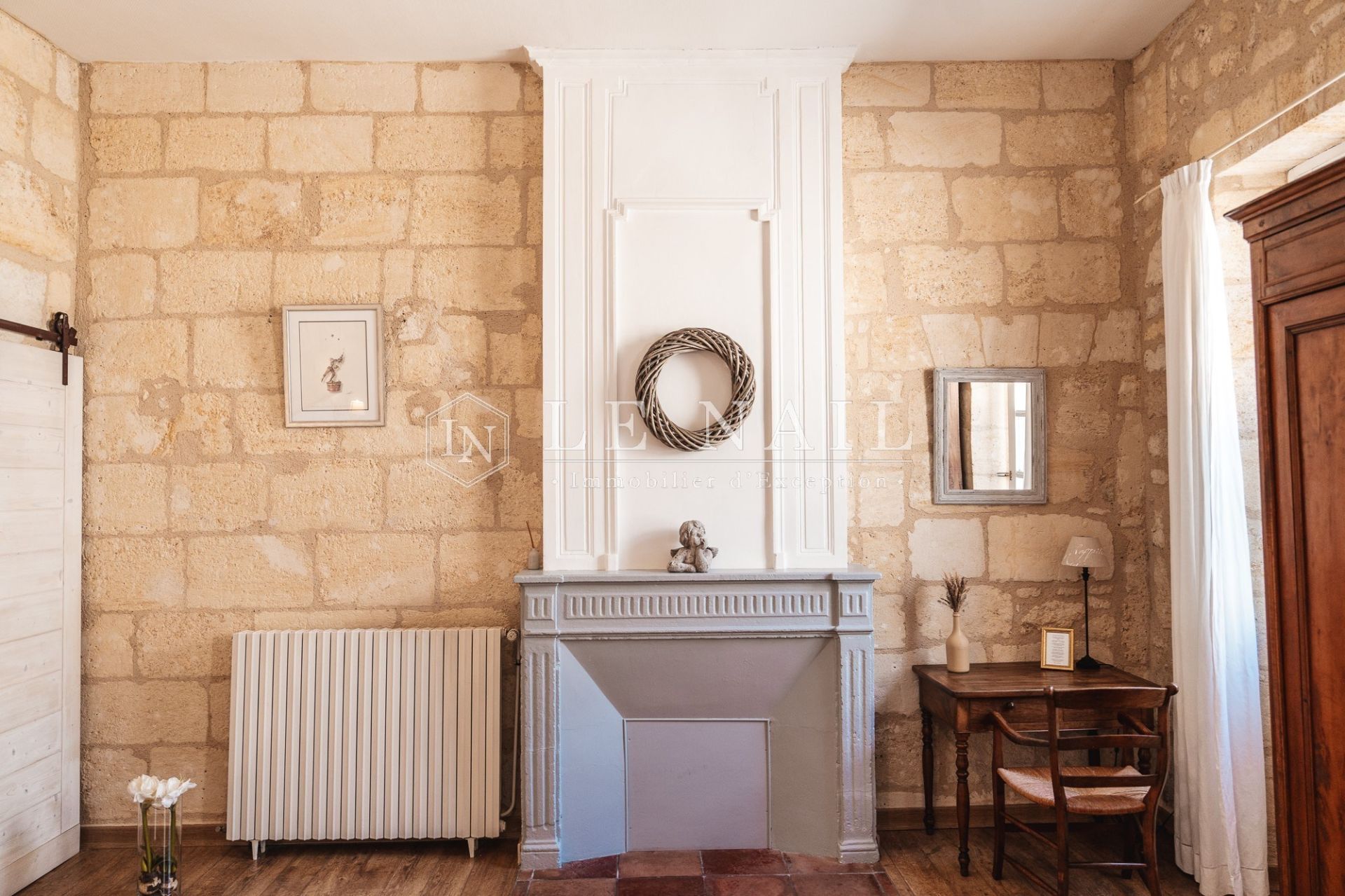 house 6 rooms for sale on ST EMILION (33330)