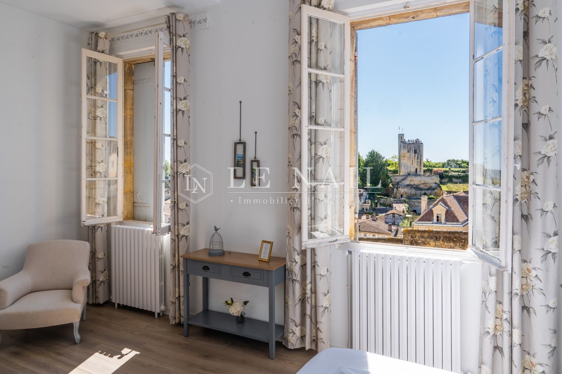 house 6 rooms for sale on ST EMILION (33330)