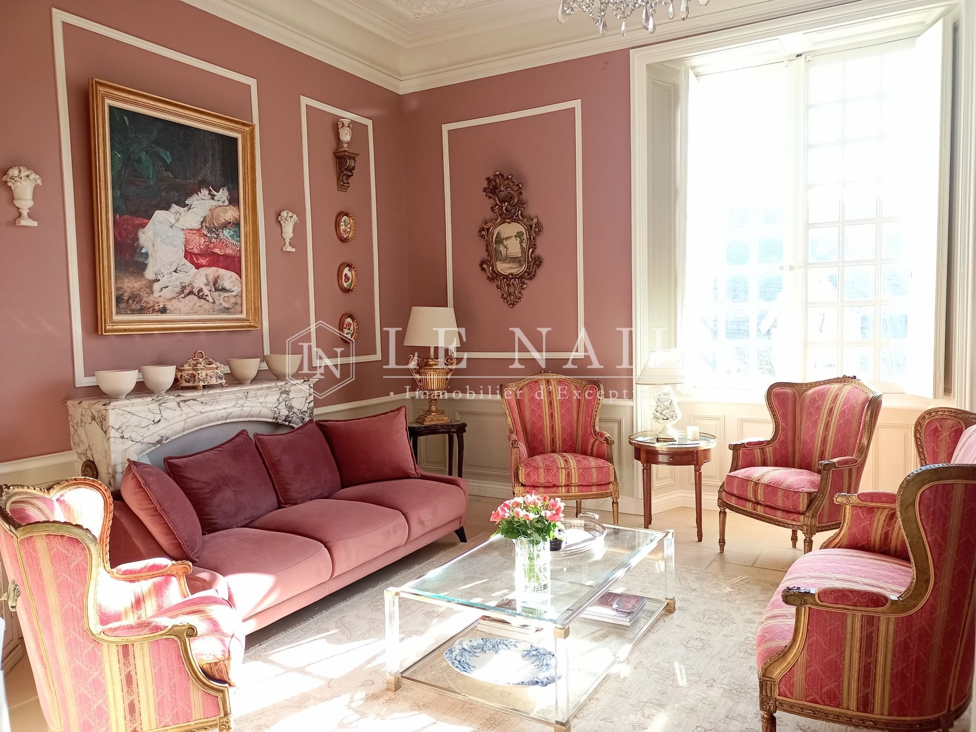 hôtel particulier 10 pièces en vente à SAUMUR (49400)