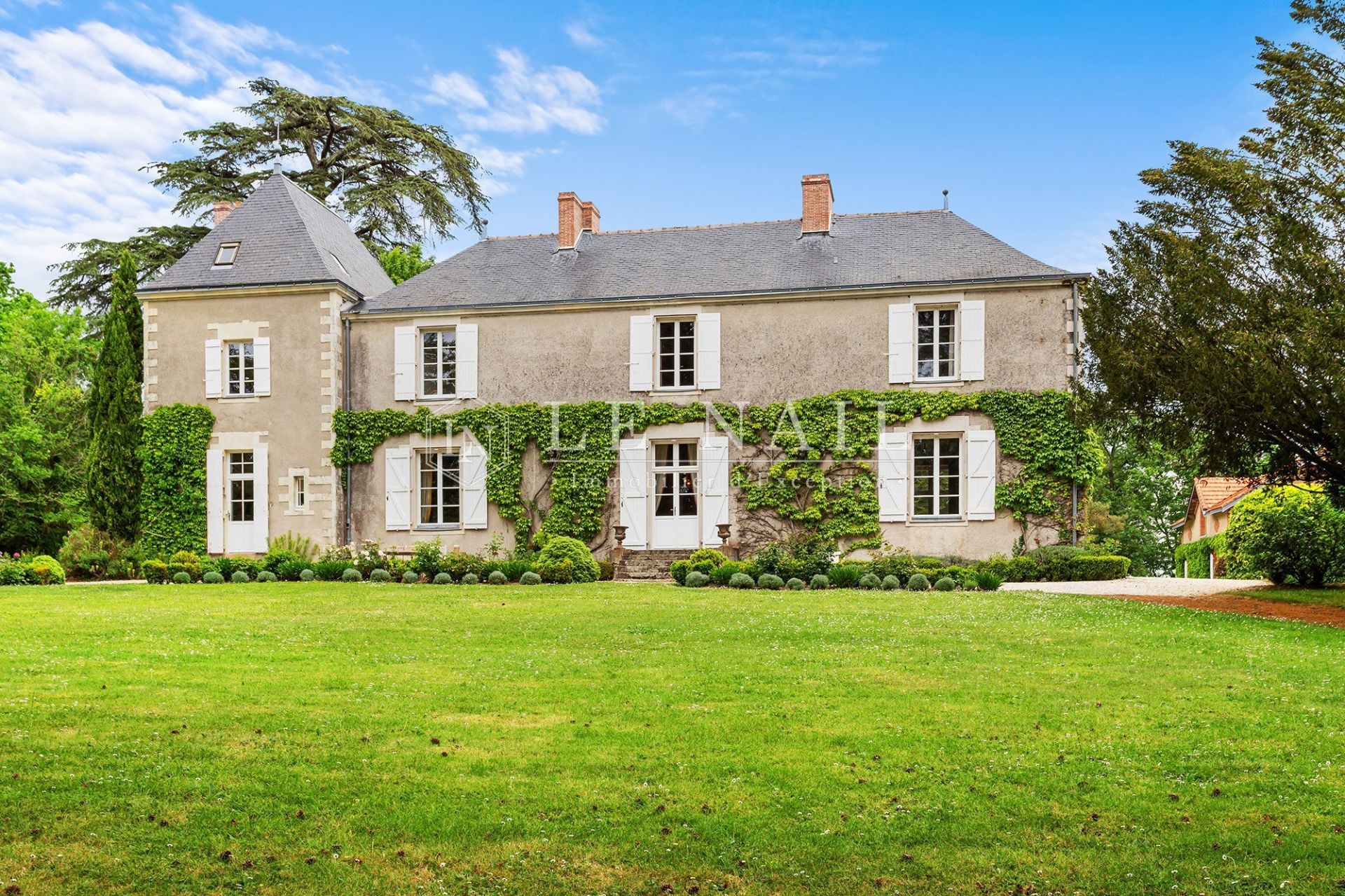 propriété 9 pièces en vente à CLISSON (44190)