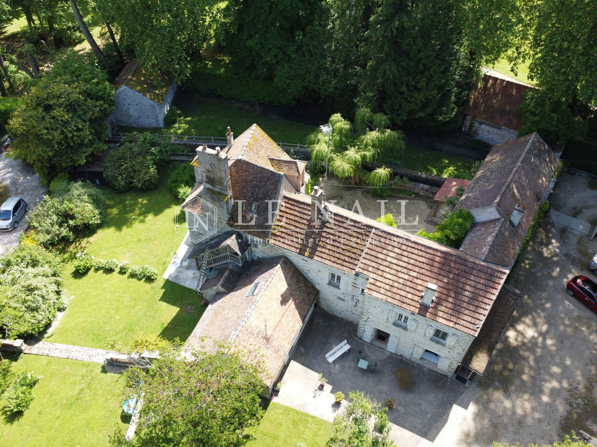 moulin 11 pièces en vente à MELUN (77000)