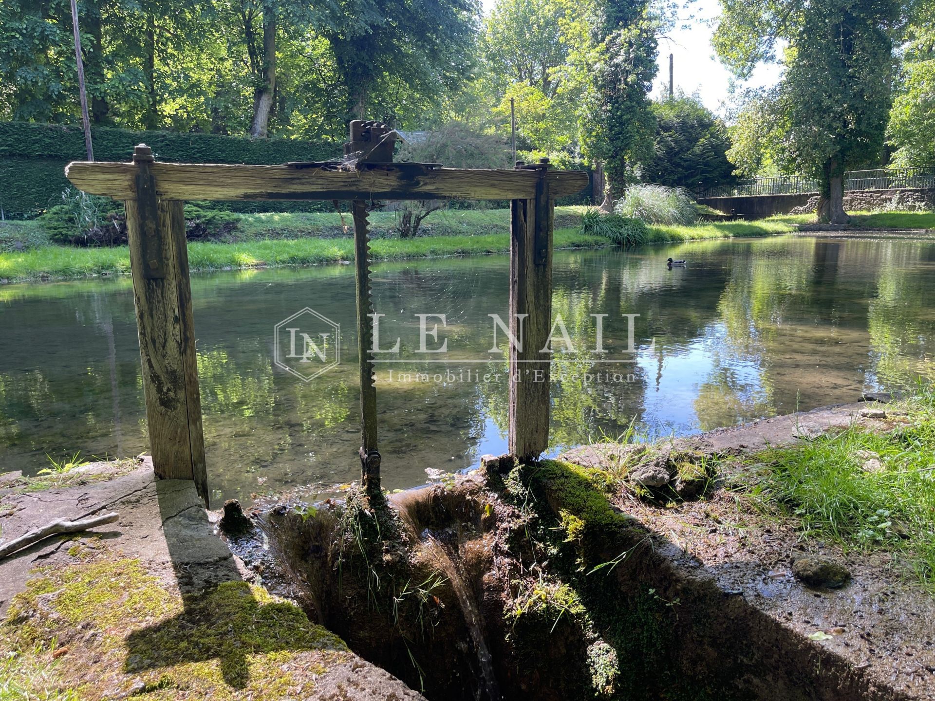 moulin 11 pièces en vente à MELUN (77000)