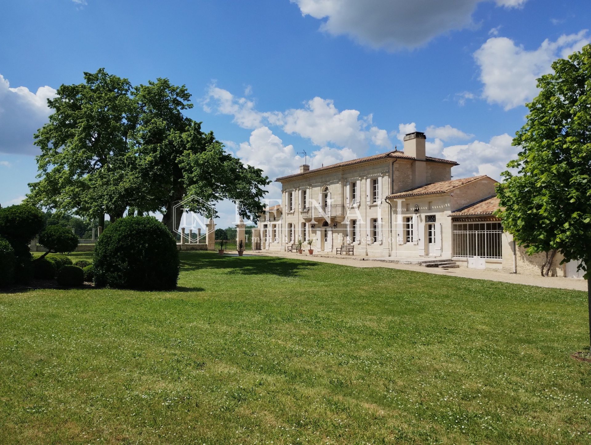 maison de maître 13 pièces en vente à LIBOURNE (33500)