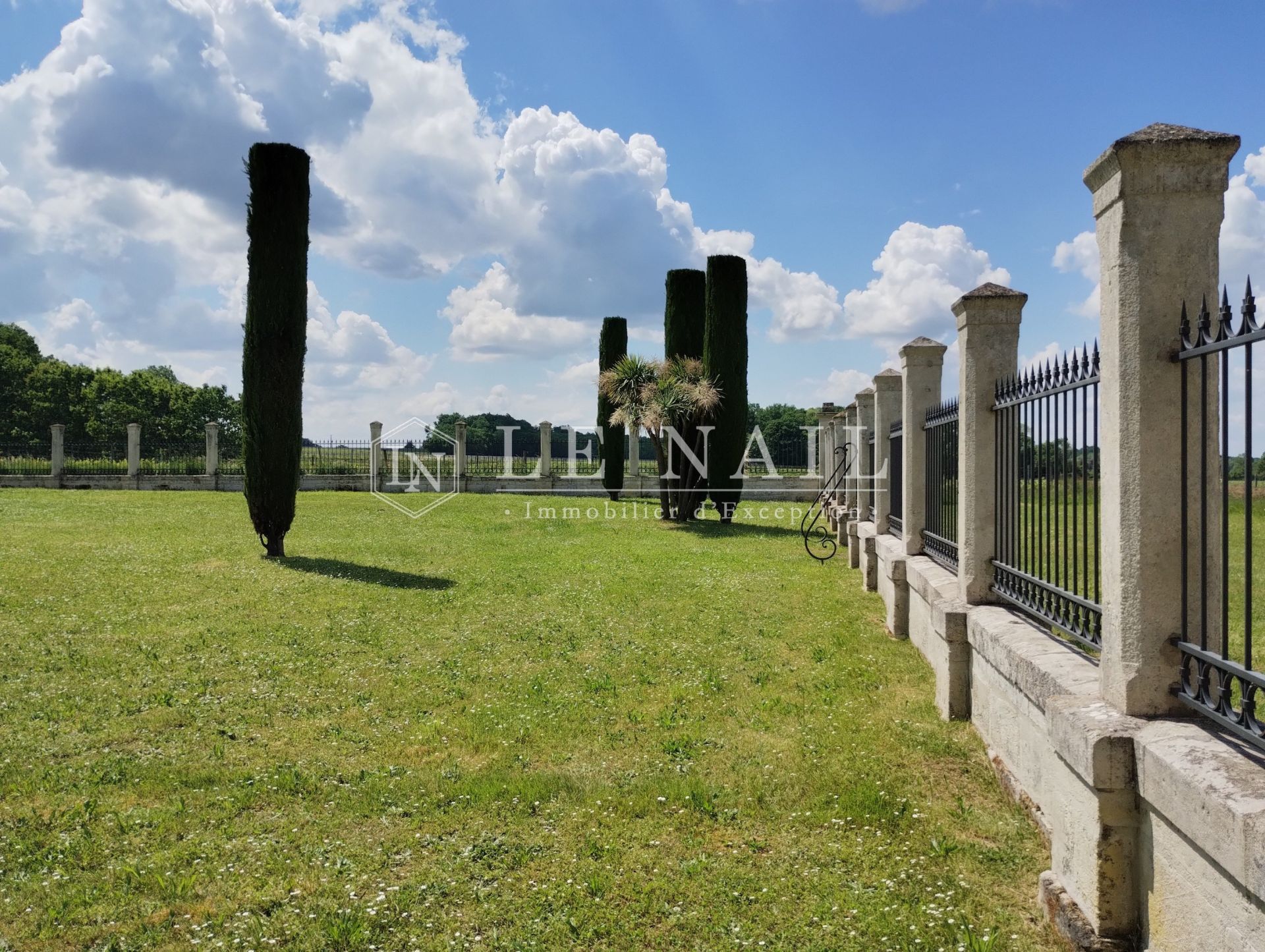 maison de maître 13 pièces en vente à LIBOURNE (33500)