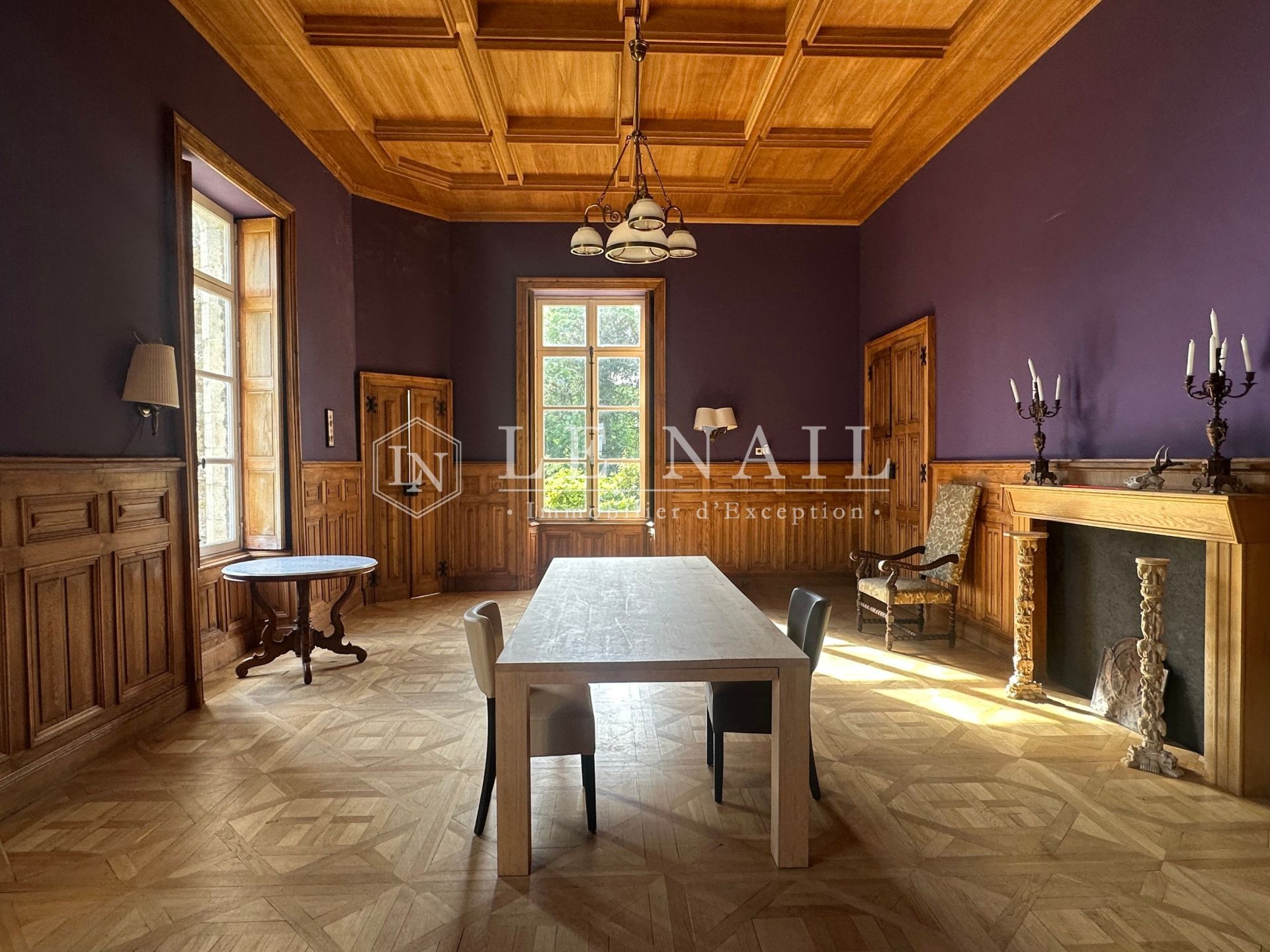 château 11 pièces en vente à LES EPESSES (85590)