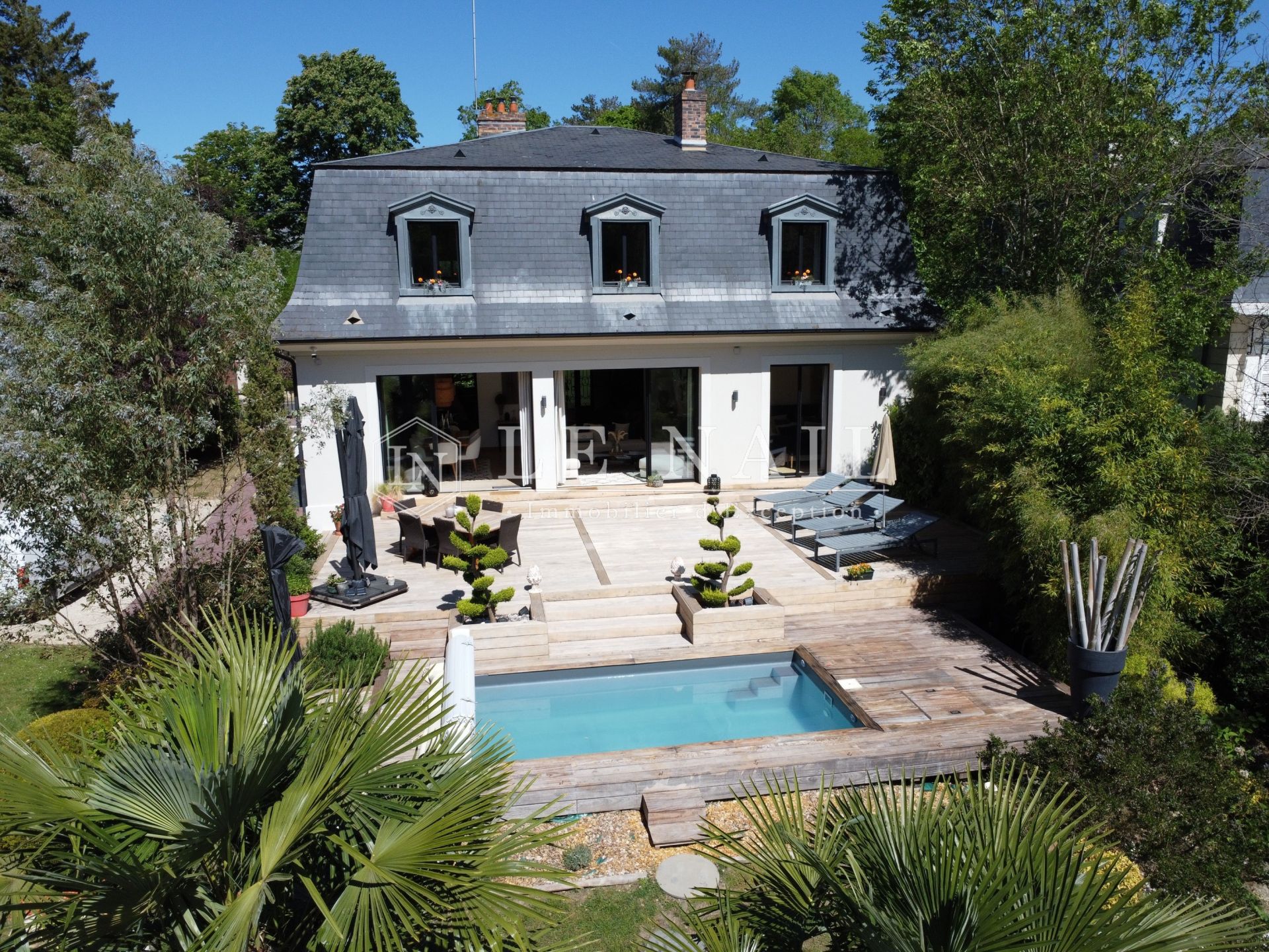 villa 7 rooms for sale on MELUN (77000)