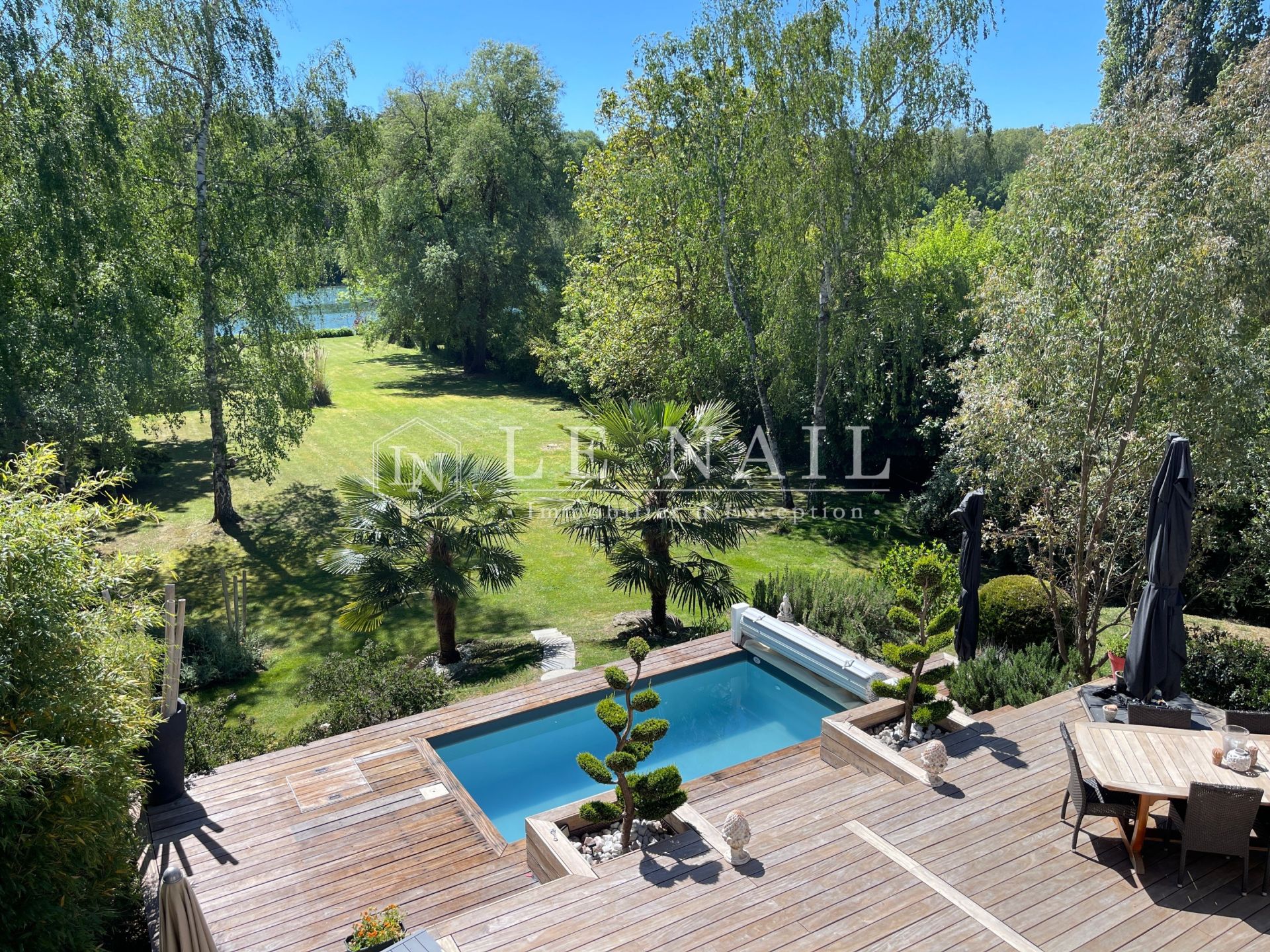 villa 7 rooms for sale on MELUN (77000)