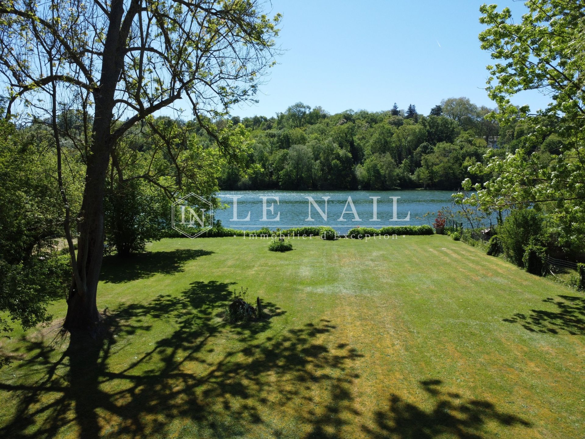 villa 7 rooms for sale on MELUN (77000)