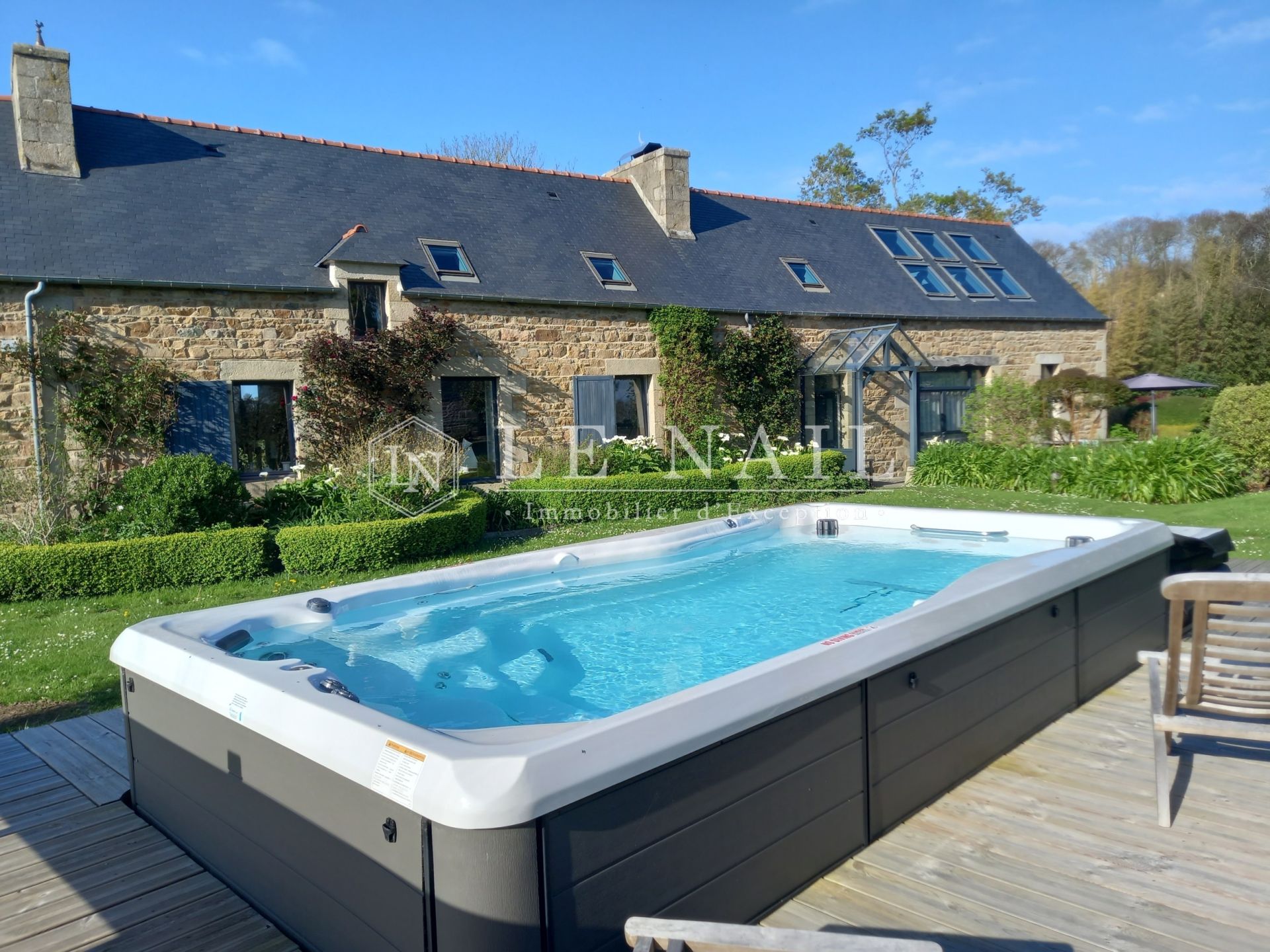 propriété 10 pièces en vente à PORT BLANC (22710)