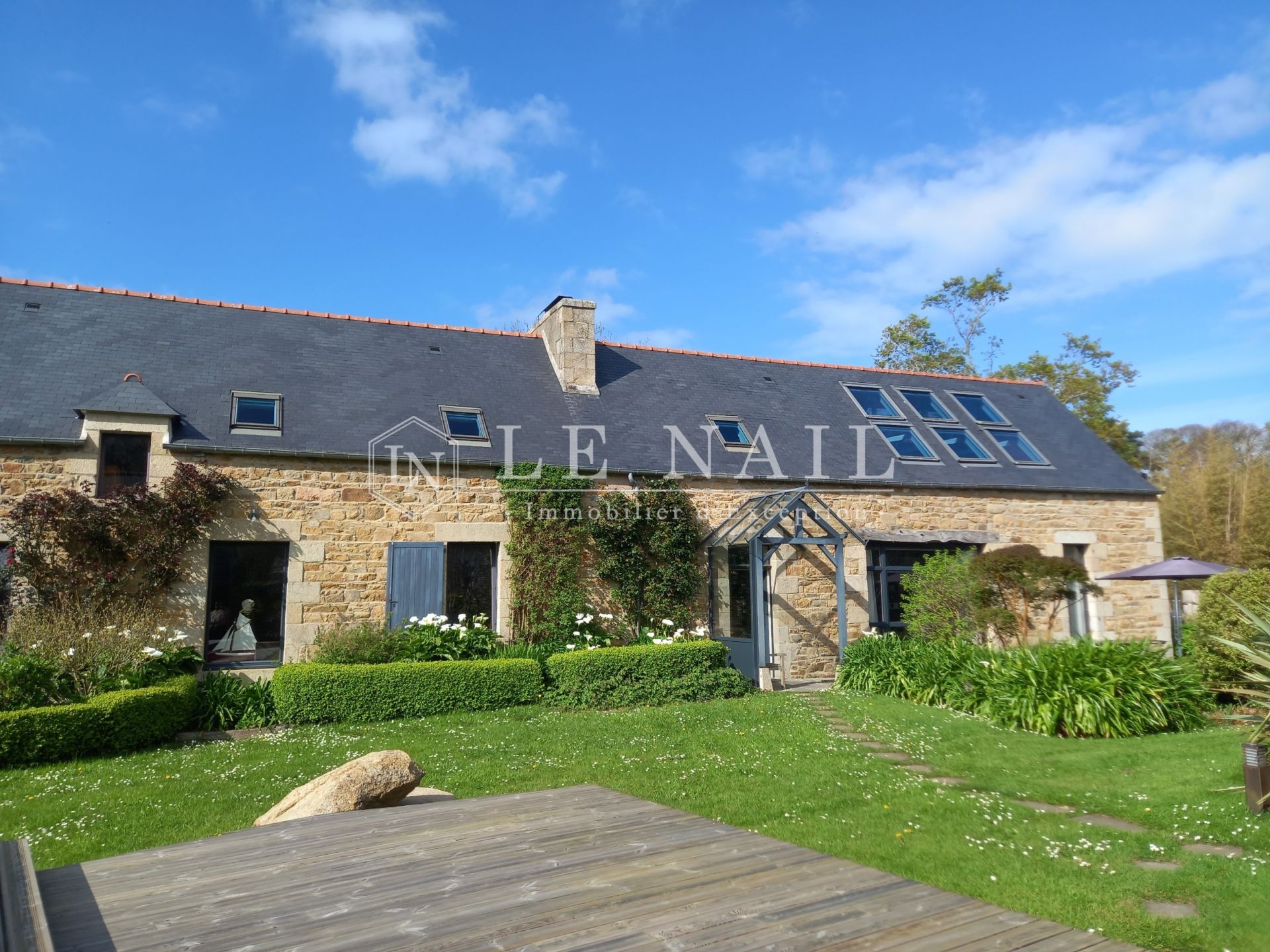 propriété 10 pièces en vente à PORT BLANC (22710)