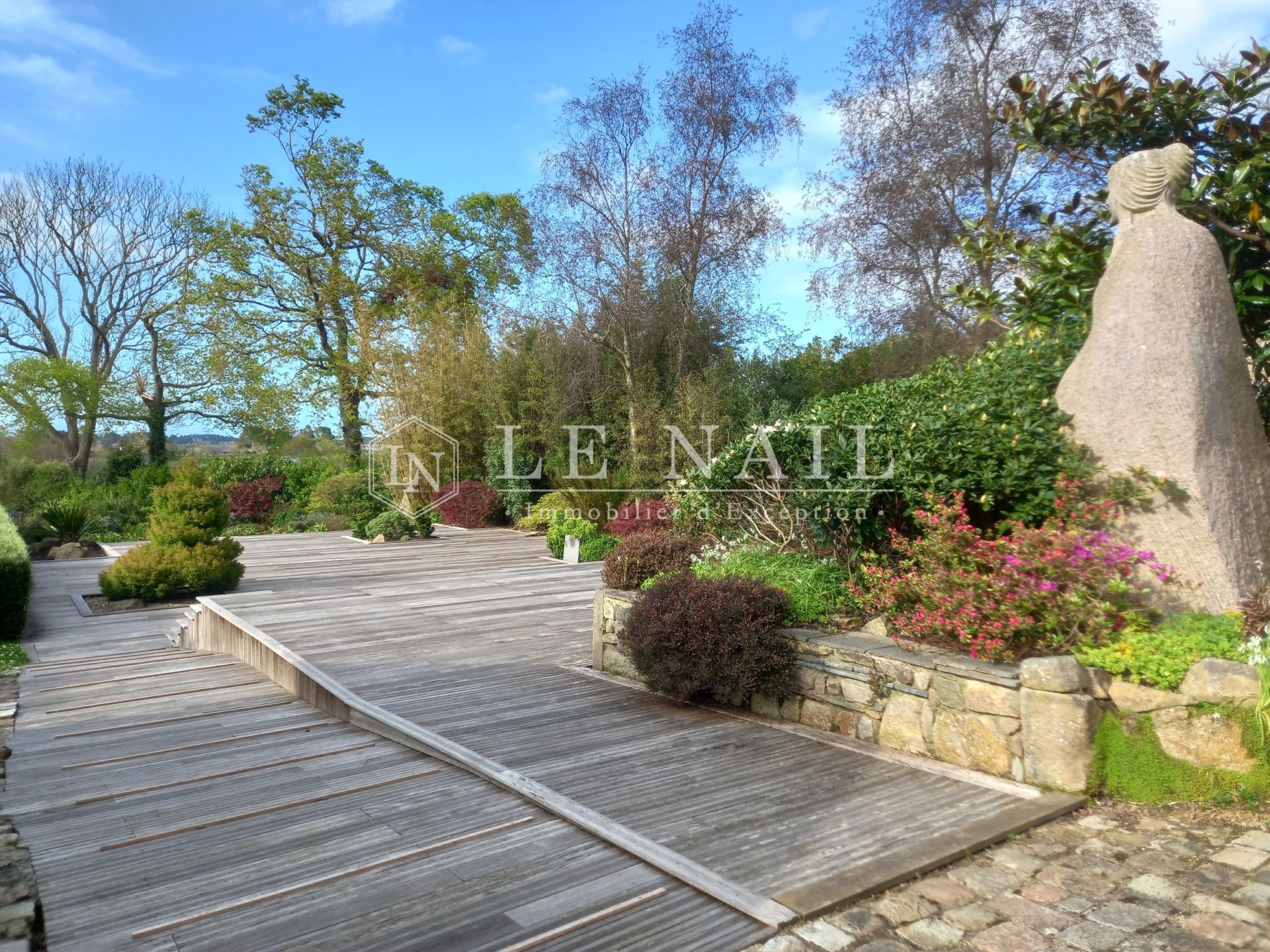 property 10 rooms for sale on PORT BLANC (22710)