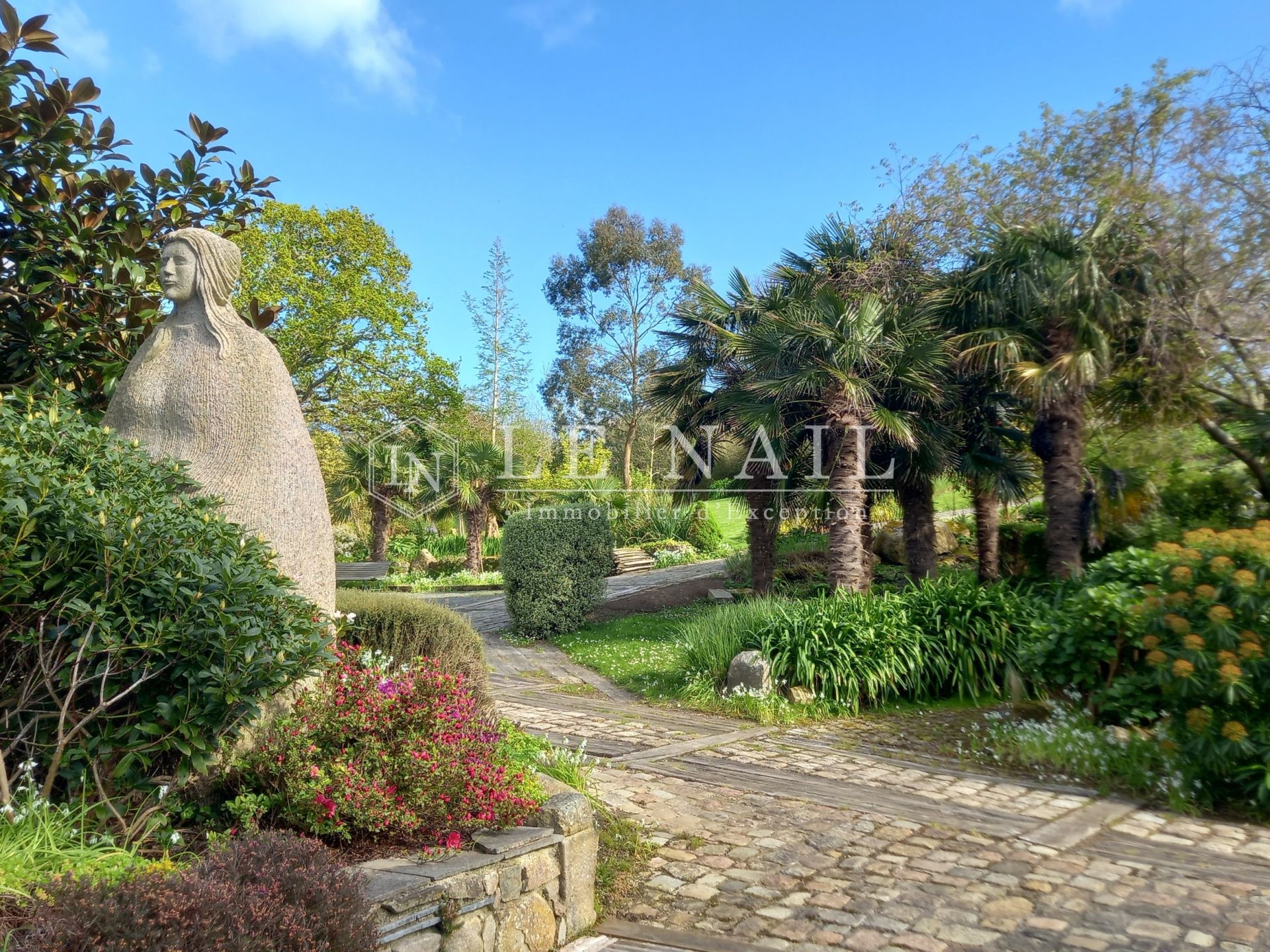 property 10 rooms for sale on PORT BLANC (22710)