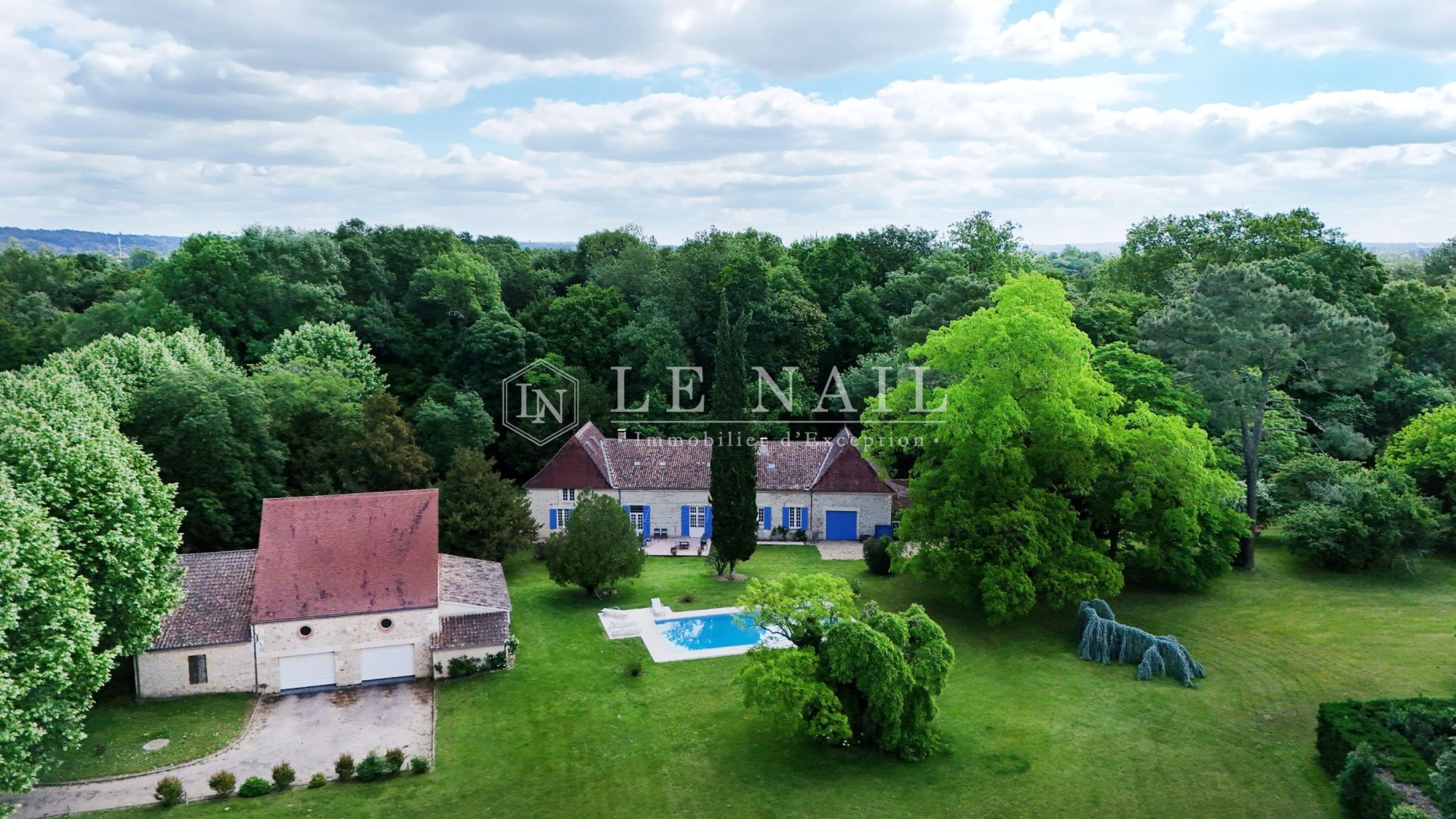 property 10 rooms for sale on BERGERAC (24100)