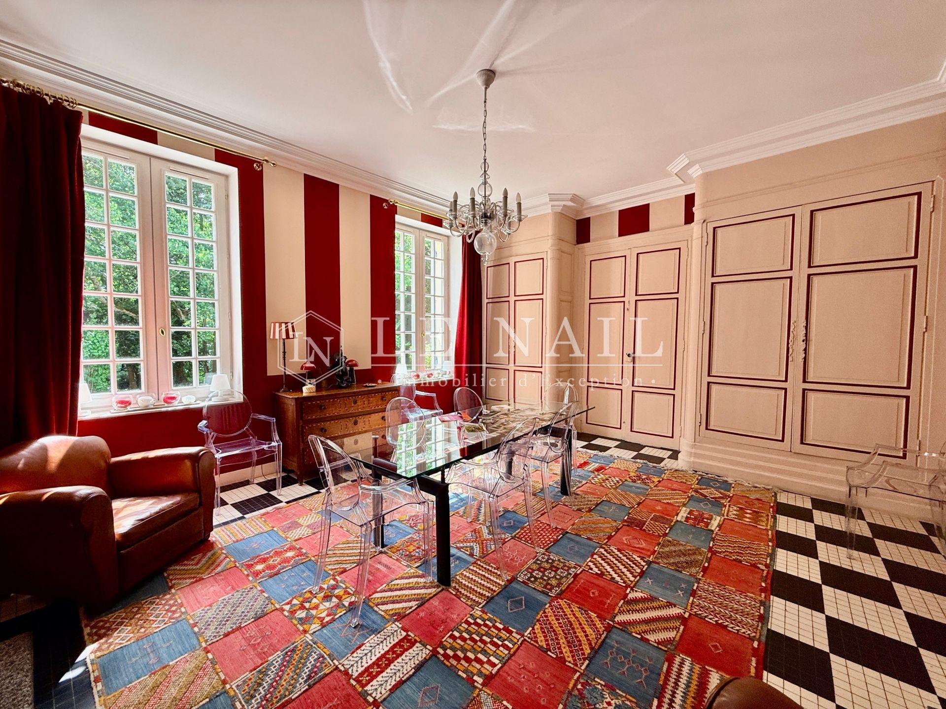 property 10 rooms for sale on BERGERAC (24100)