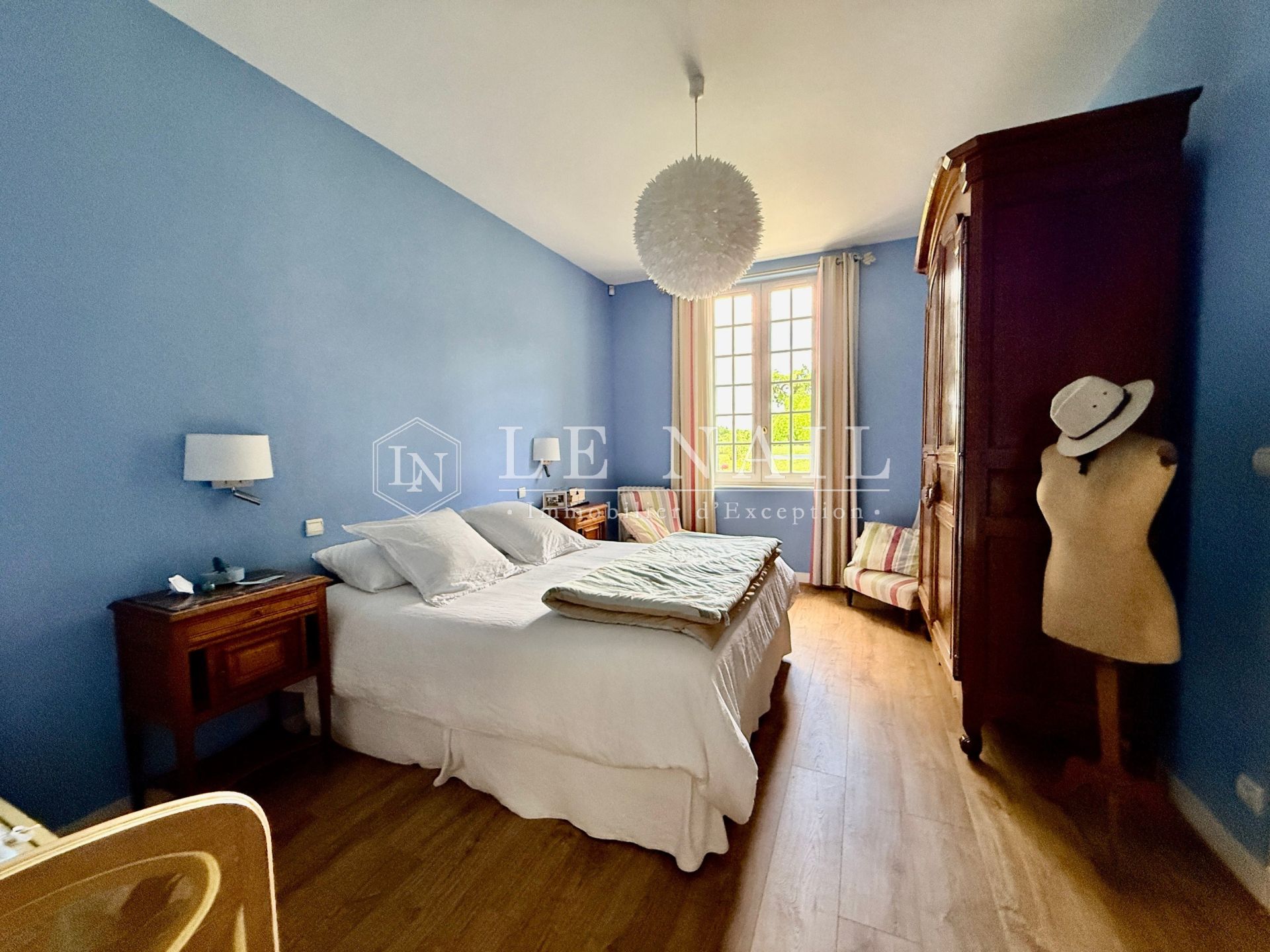 property 10 rooms for sale on BERGERAC (24100)
