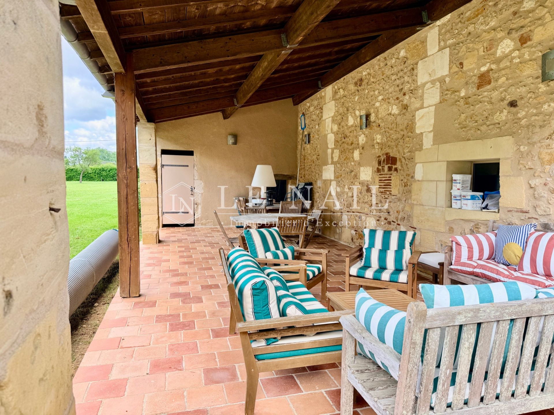 property 10 rooms for sale on BERGERAC (24100)