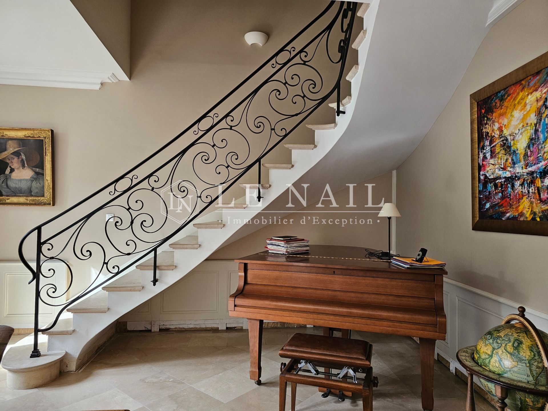 mansion 6 rooms for sale on TIERCE (49125)