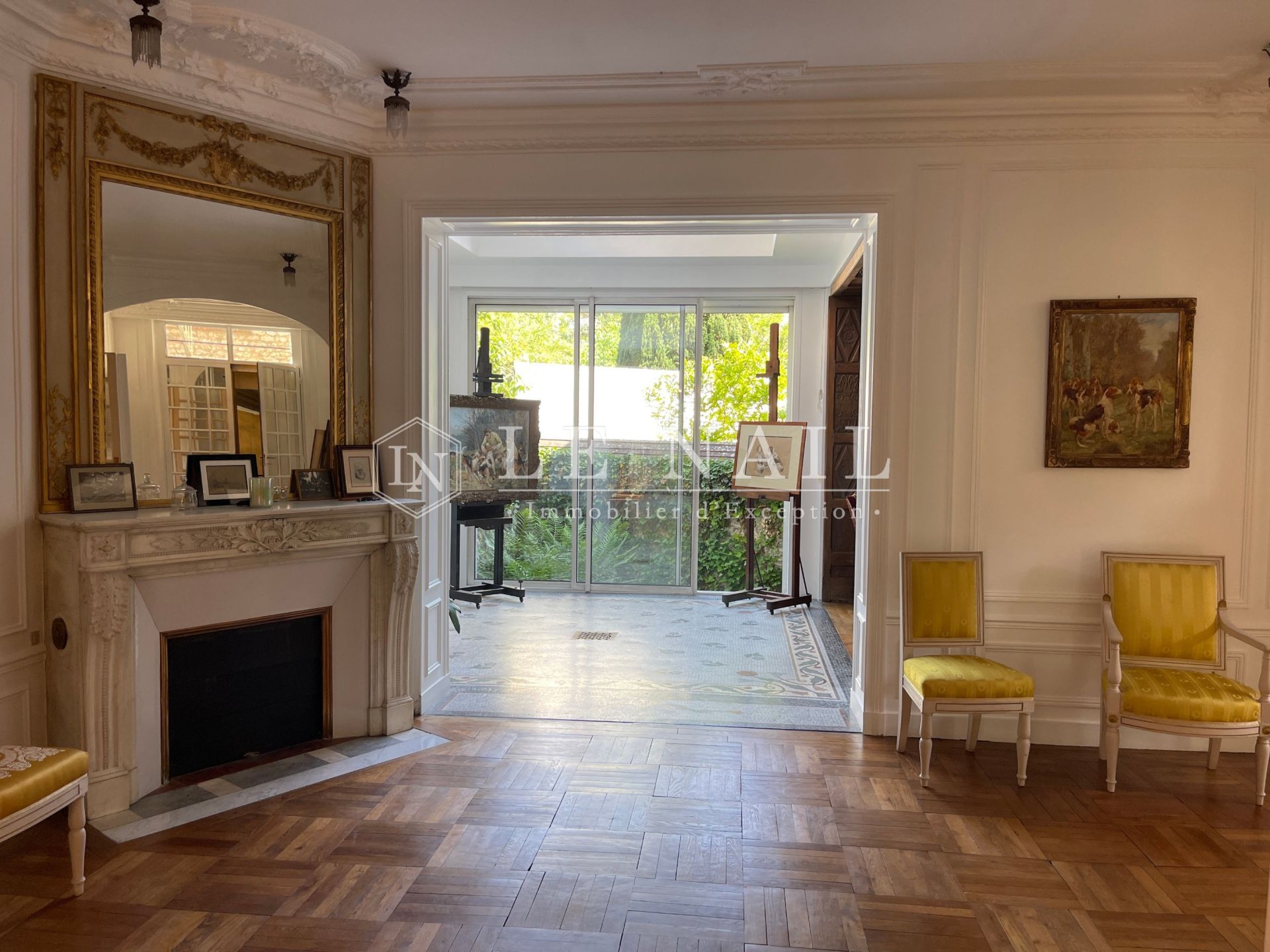 villa 11 rooms for sale on FONTAINEBLEAU (77300)