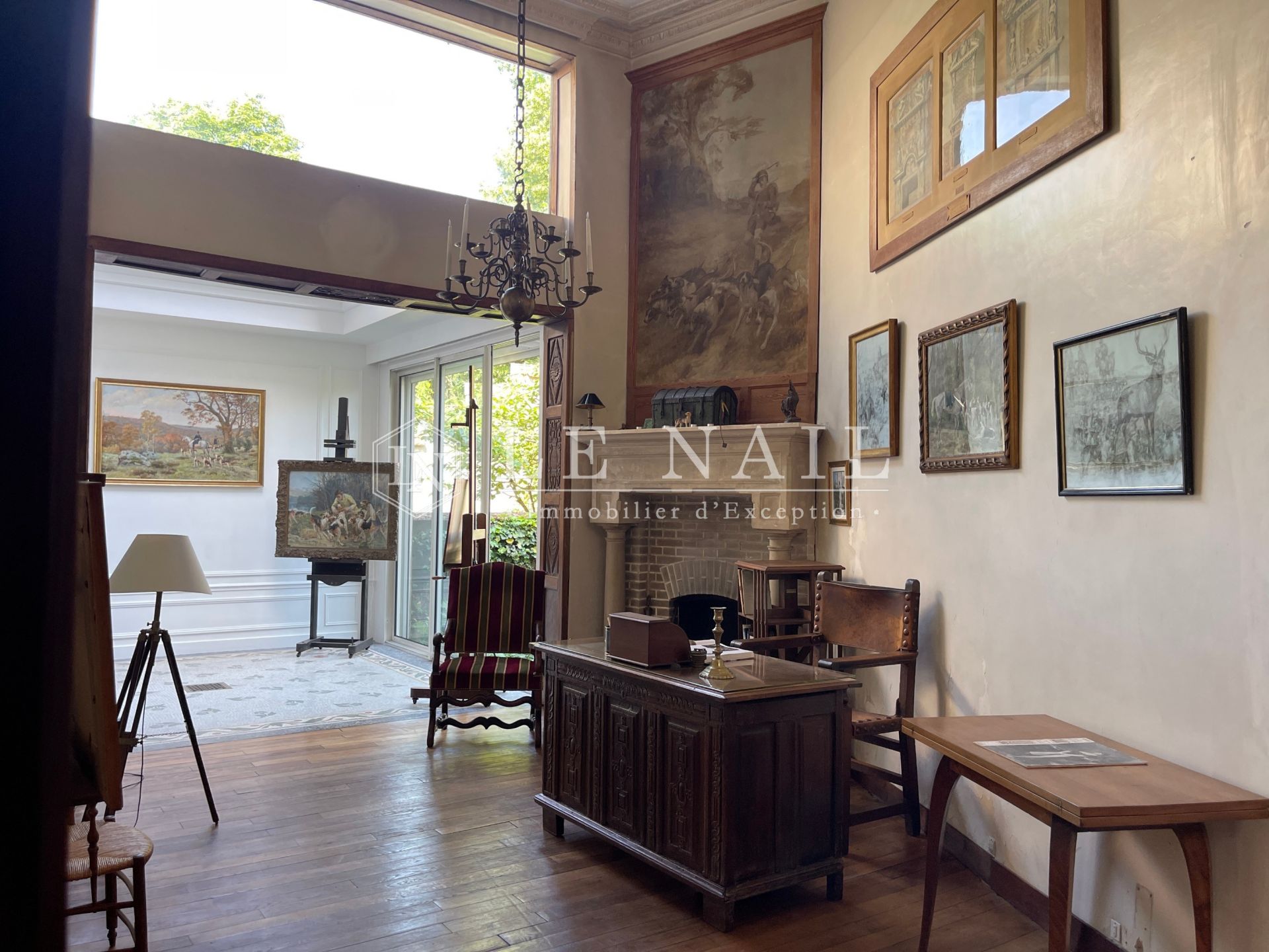 villa 11 rooms for sale on FONTAINEBLEAU (77300)