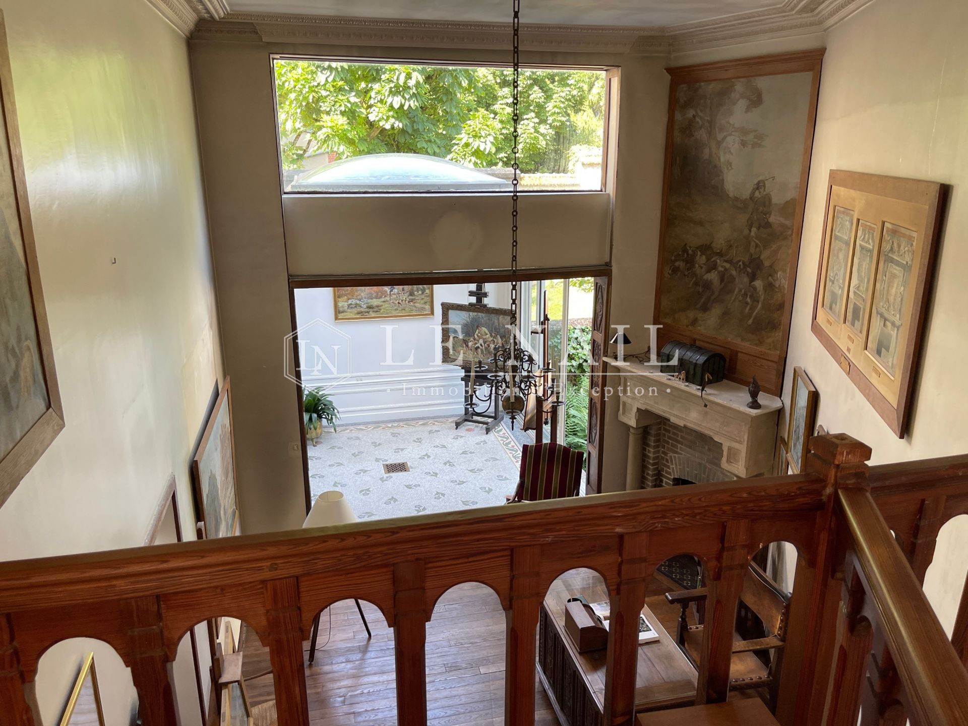 villa 11 rooms for sale on FONTAINEBLEAU (77300)