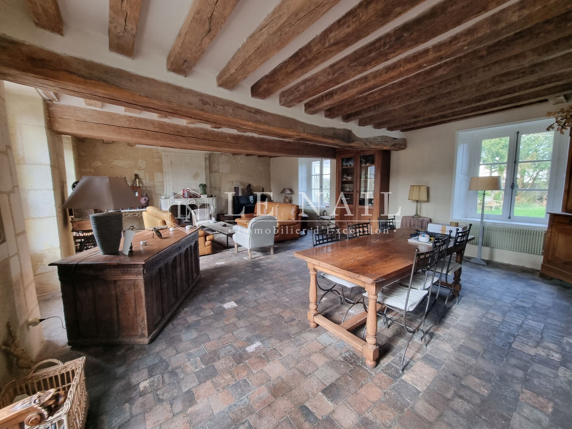 house 11 rooms for sale on MONTOIRE SUR LE LOIR (41800)