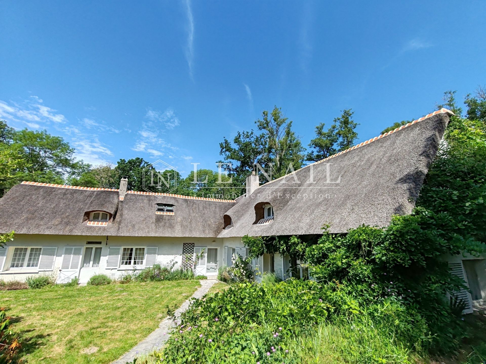 property 9 rooms for sale on RAMBOUILLET (78120)