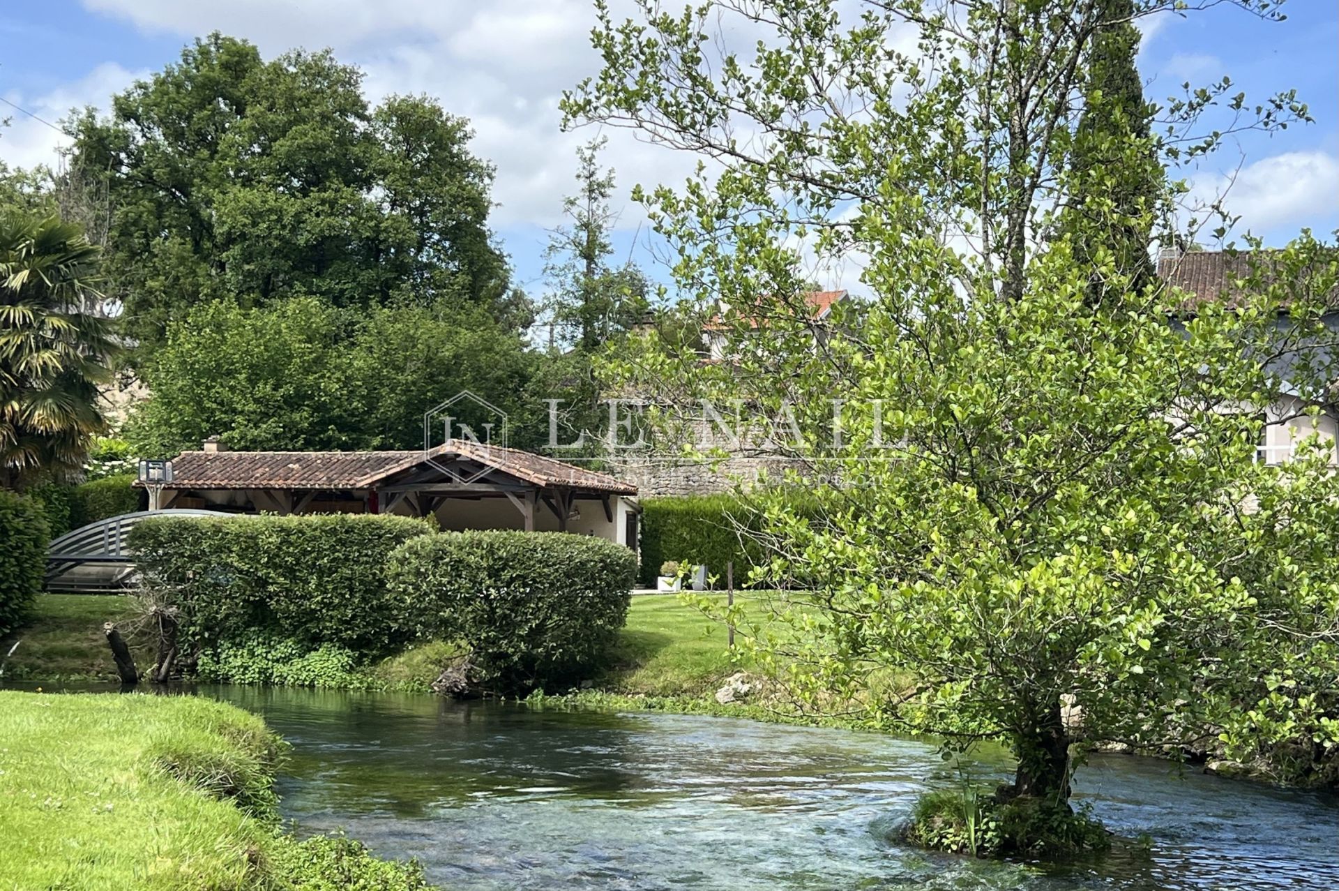 moulin 7 pièces en vente à POITIERS (86000)