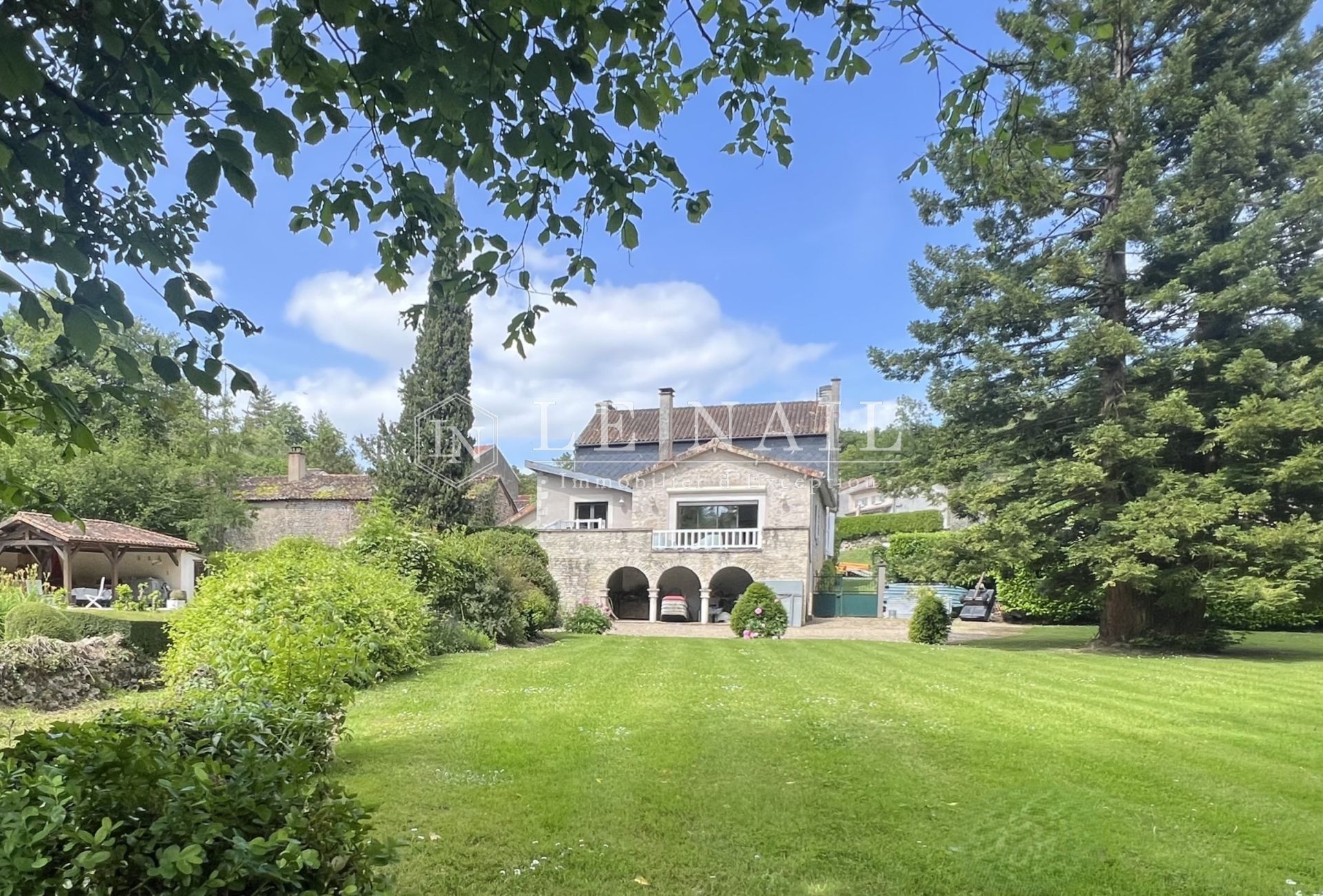 moulin 7 pièces en vente à POITIERS (86000)