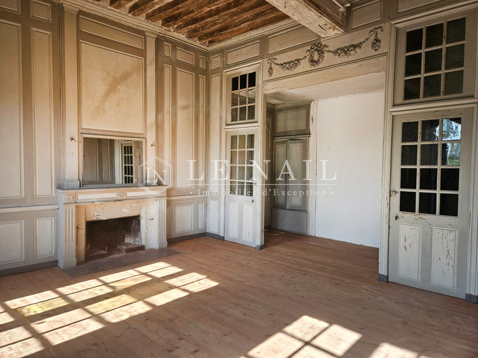 hôtel particulier 13 pièces en vente à LA FLECHE (72200)