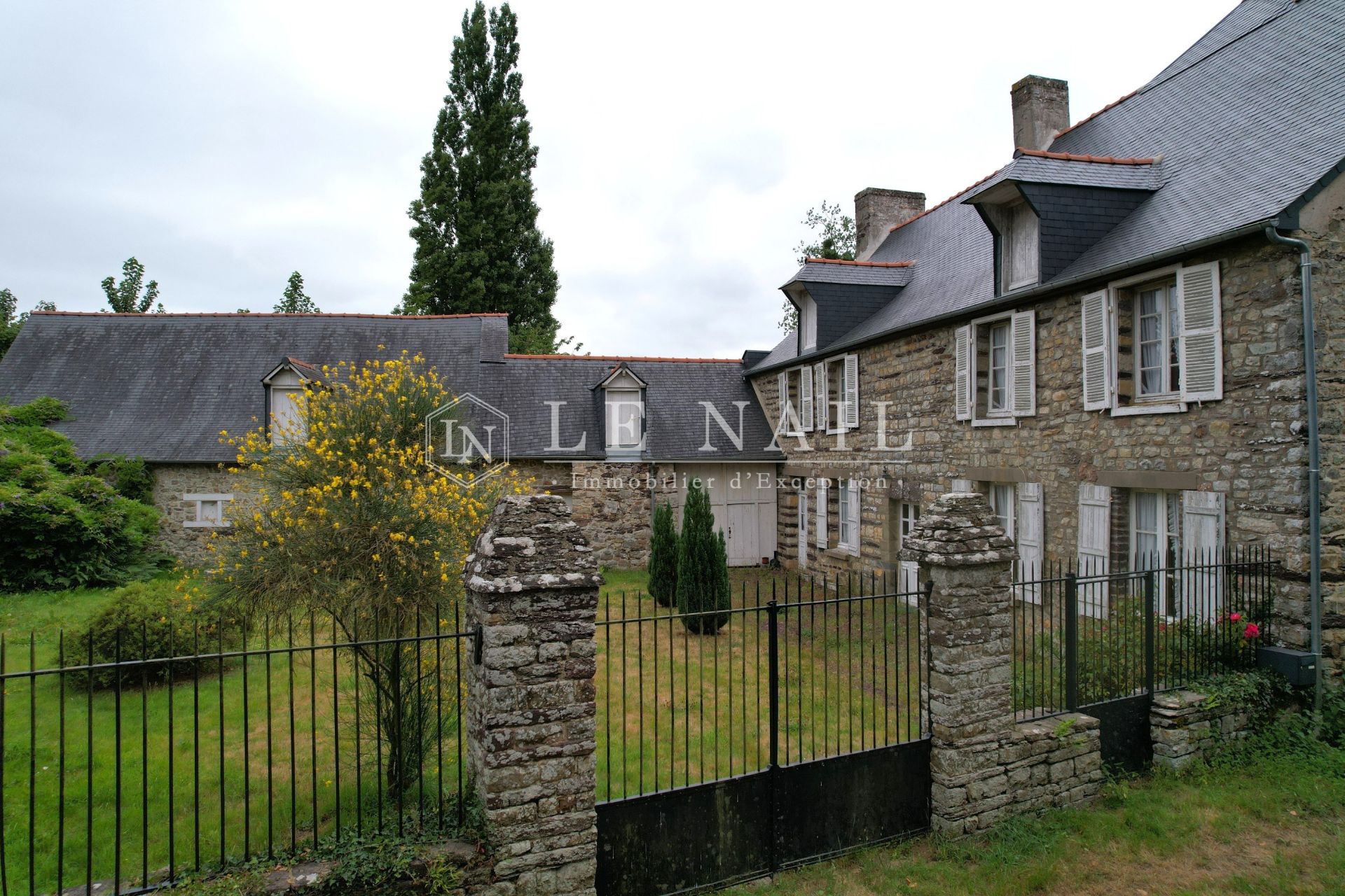 manoir 8 pièces en vente à PAIMPONT (35380)