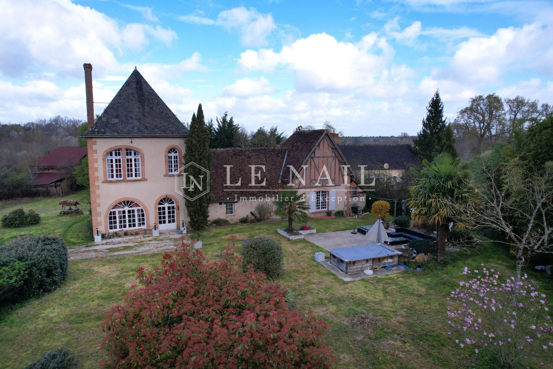 property 7 rooms for sale on SALBRIS (41300)