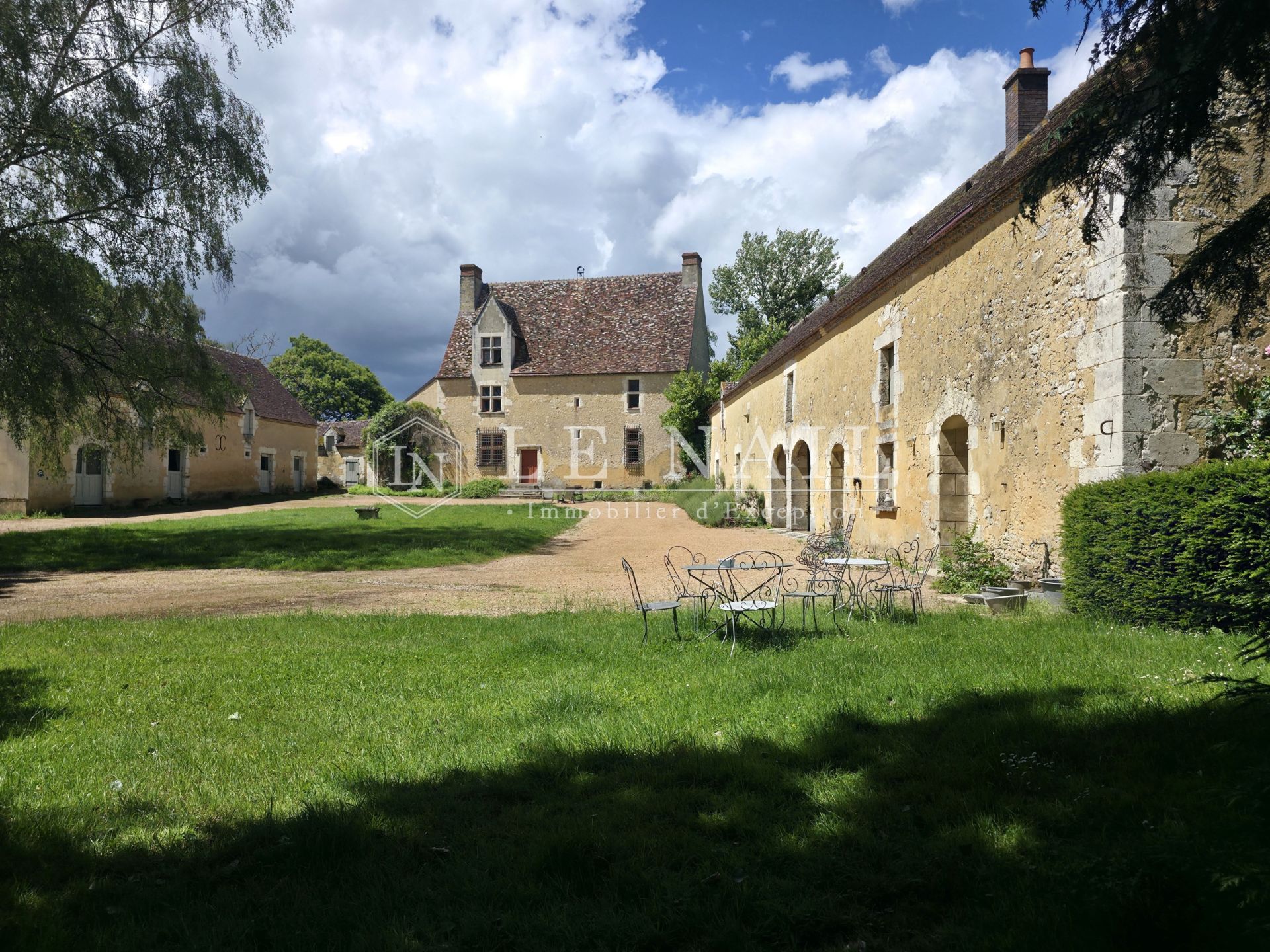 manor house 10 rooms for sale on BELLEME (61130)