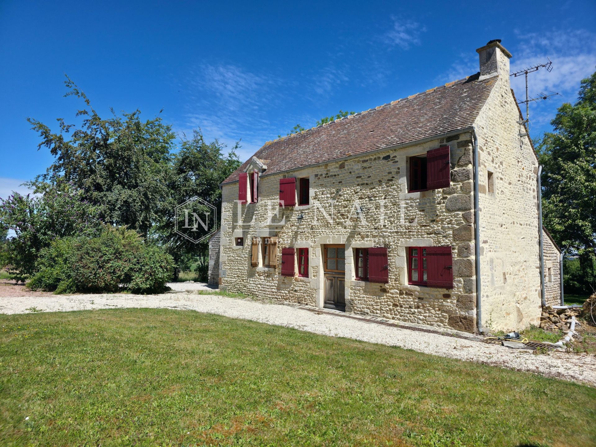 manor house 4 rooms for sale on FALAISE (14700)