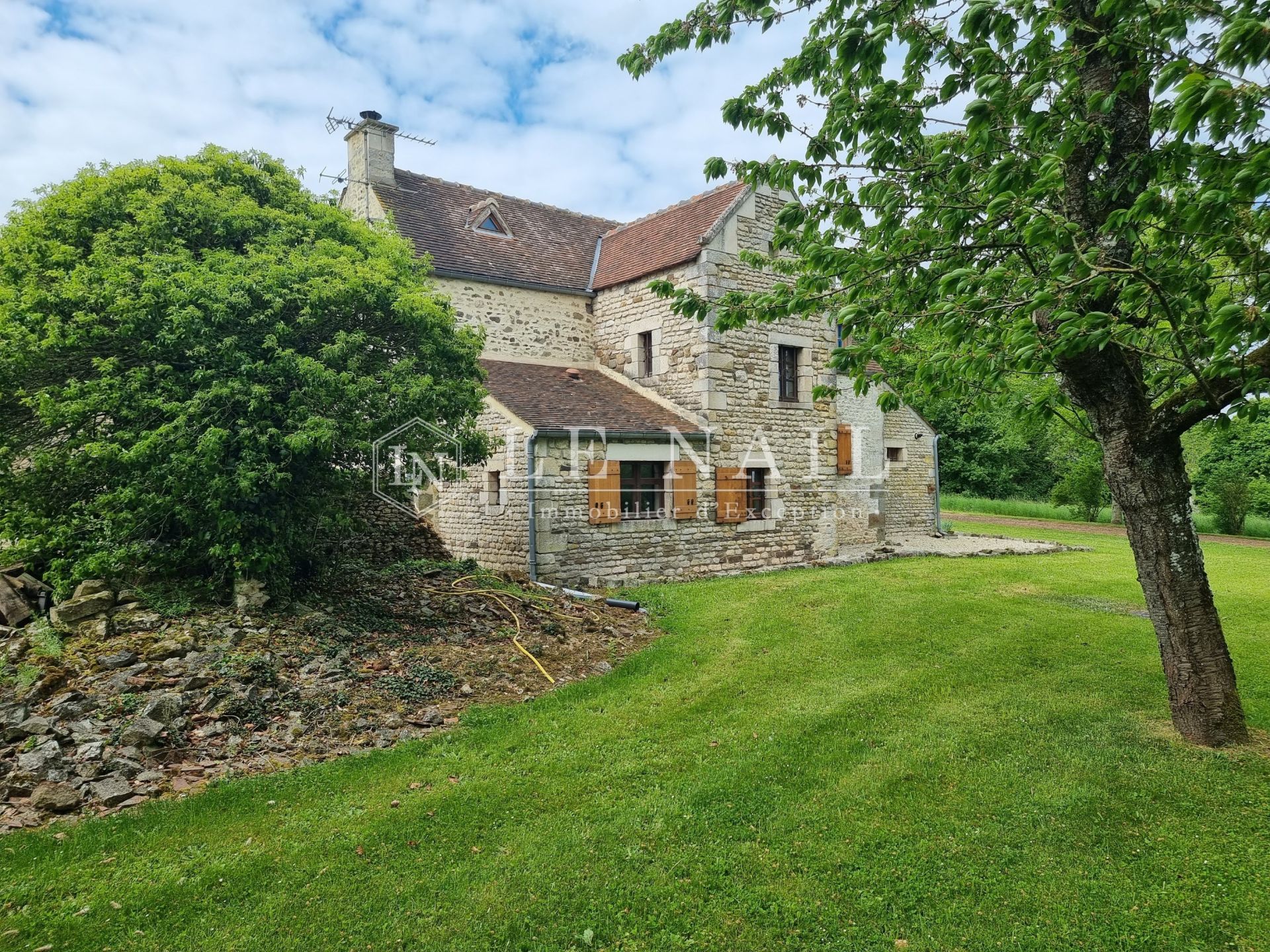 manor house 4 rooms for sale on FALAISE (14700)