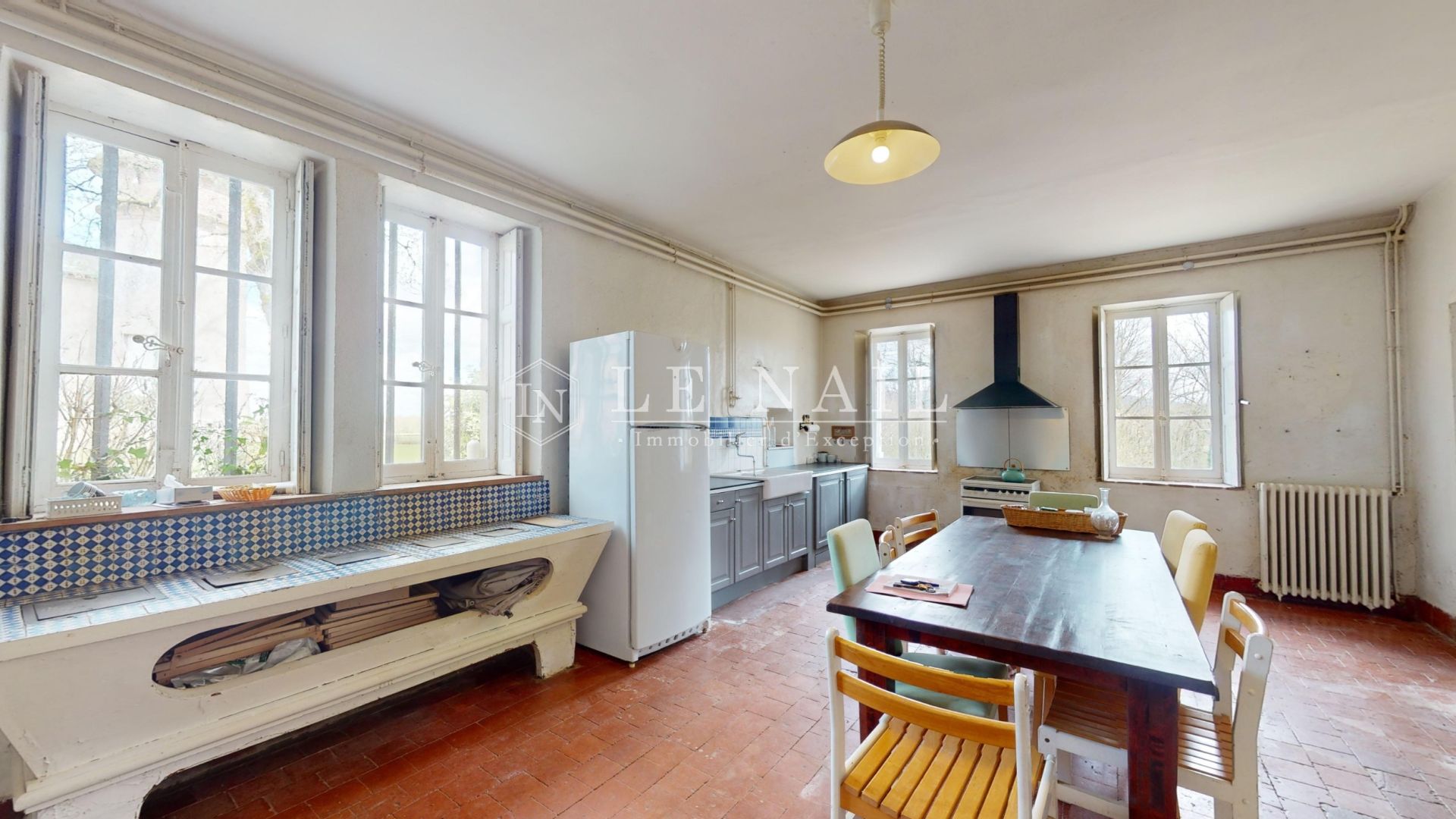 manor house 18 rooms for sale on AUTUN (71400)