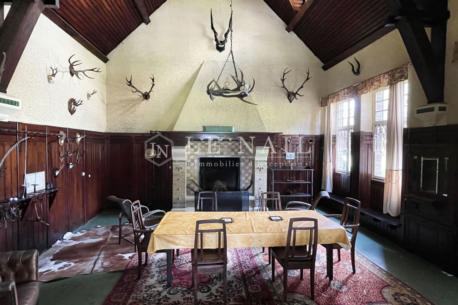 manor house 15 rooms for sale on EPERNAY (51200)