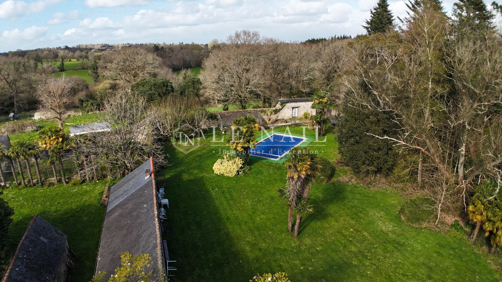 château 20 pièces en vente à QUIMPER (29000)