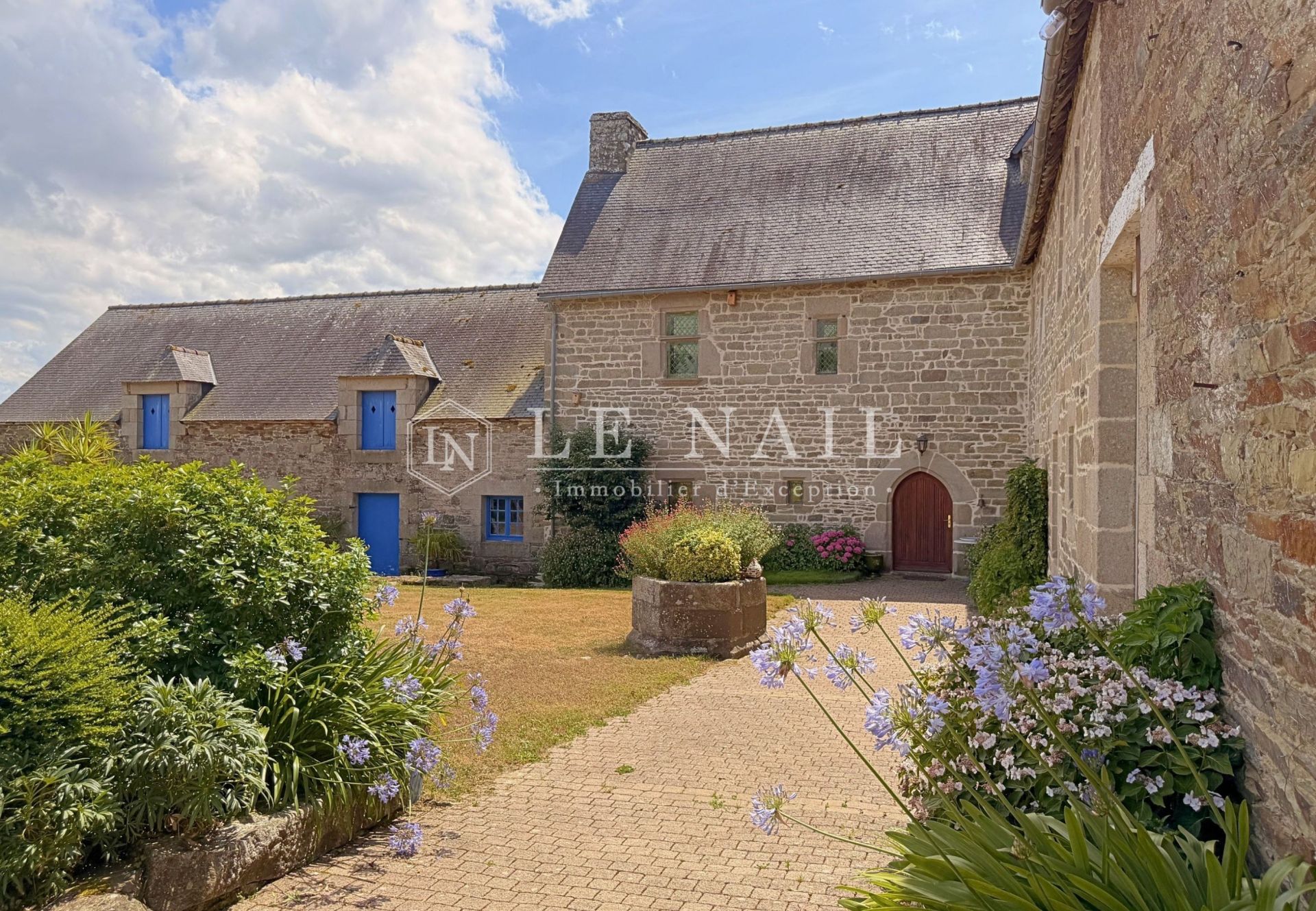 manoir 11 pièces en vente à TREGUIER (22220)