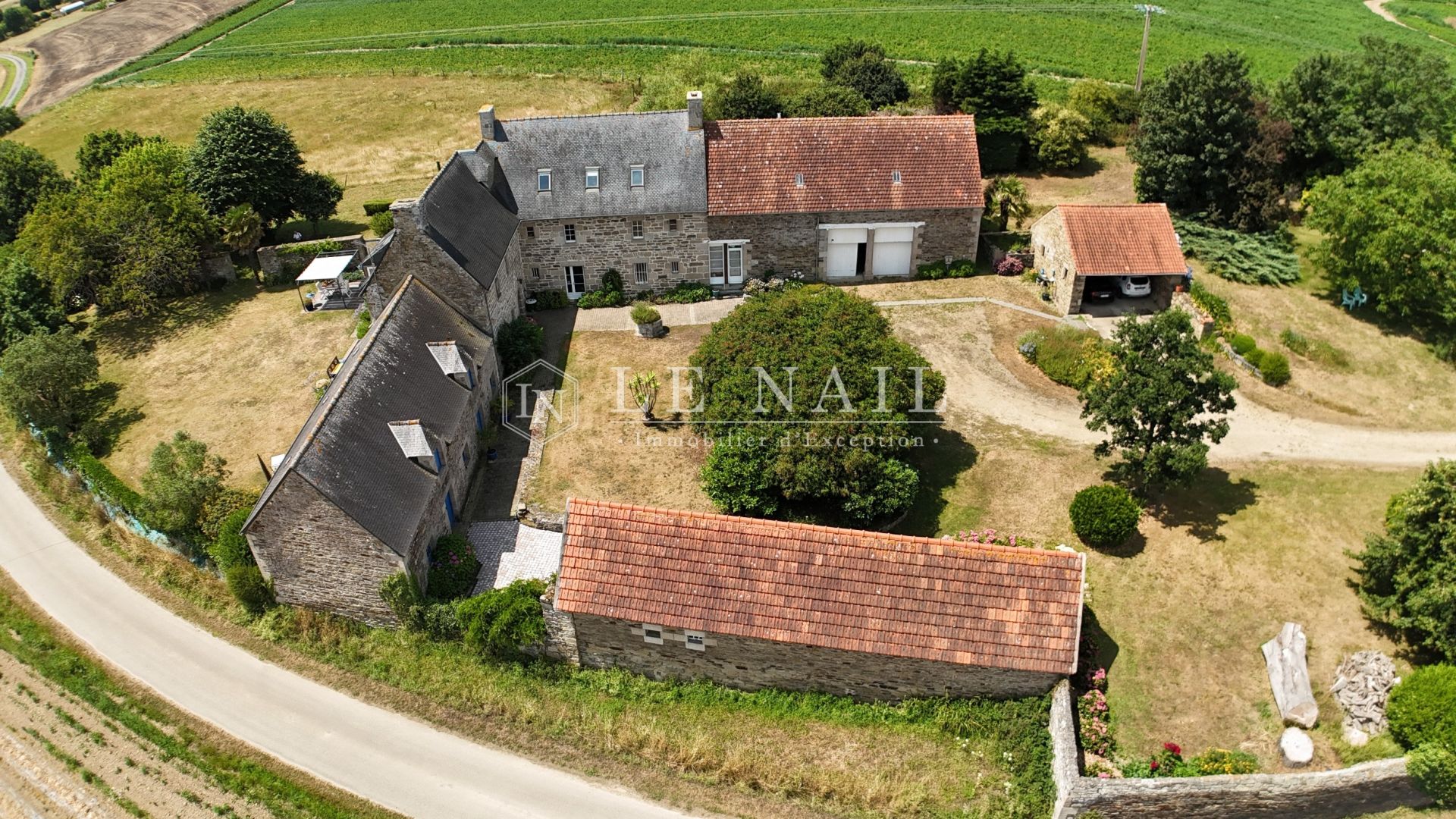 manoir 11 pièces en vente à TREGUIER (22220)