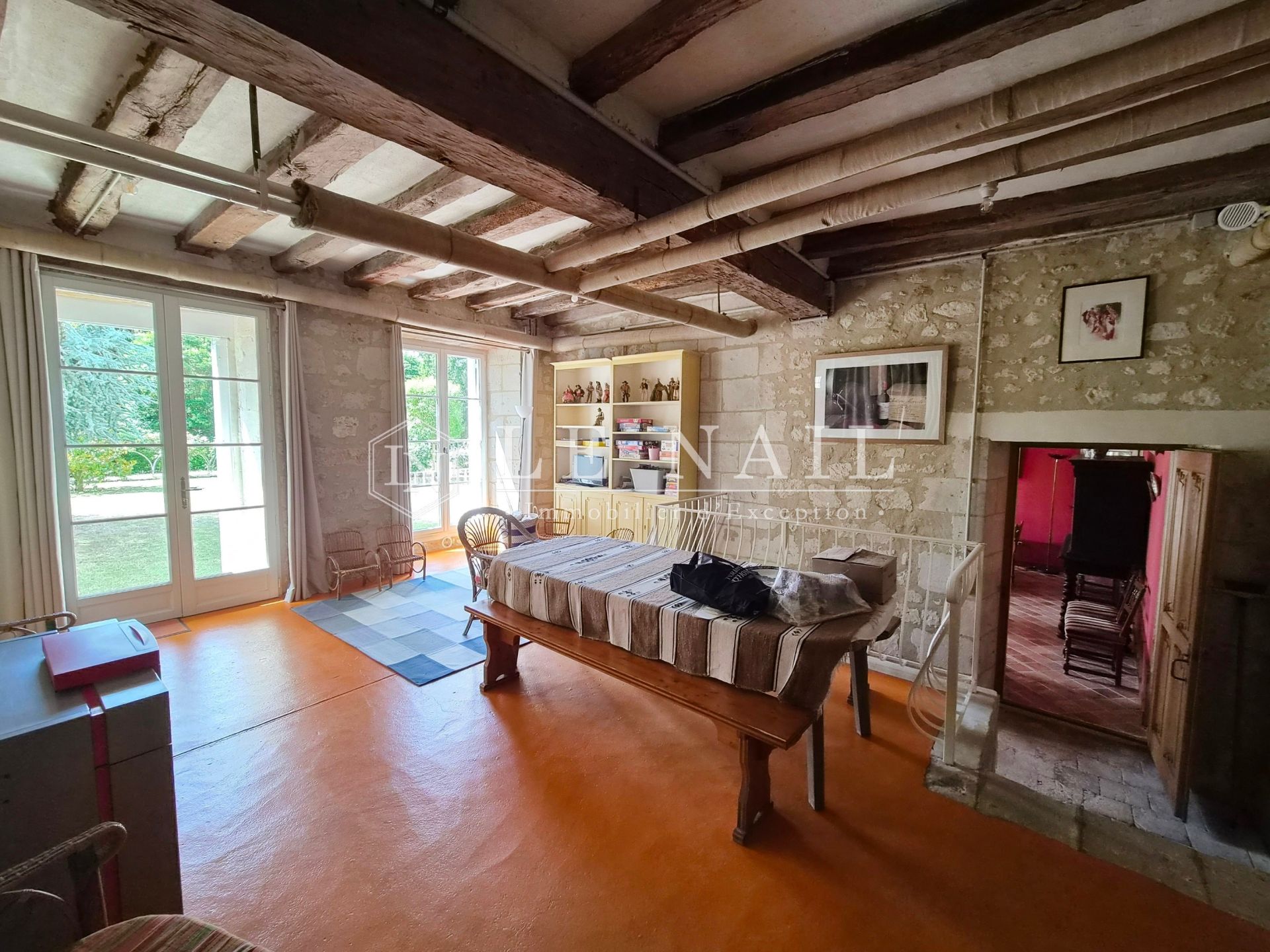 maison de ville 15 pièces en vente à CHINON (37500)