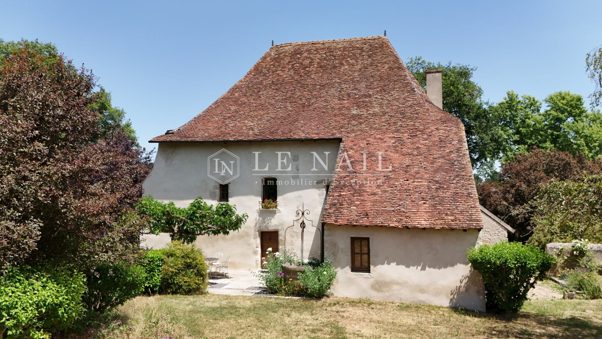 maison bourgeoise 7 pièces en vente à MOULINS (03000)