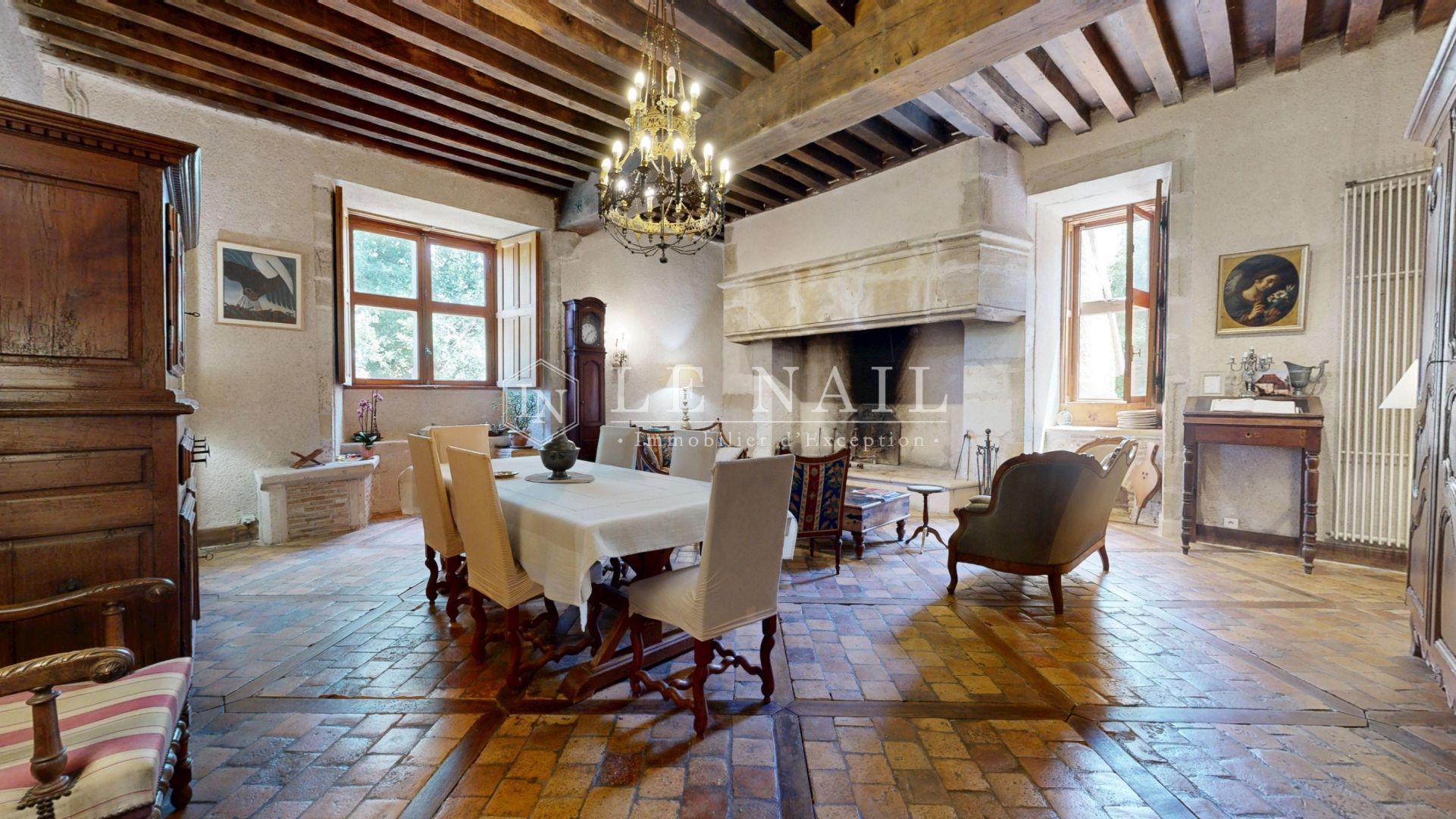maison bourgeoise 7 pièces en vente à MOULINS (03000)