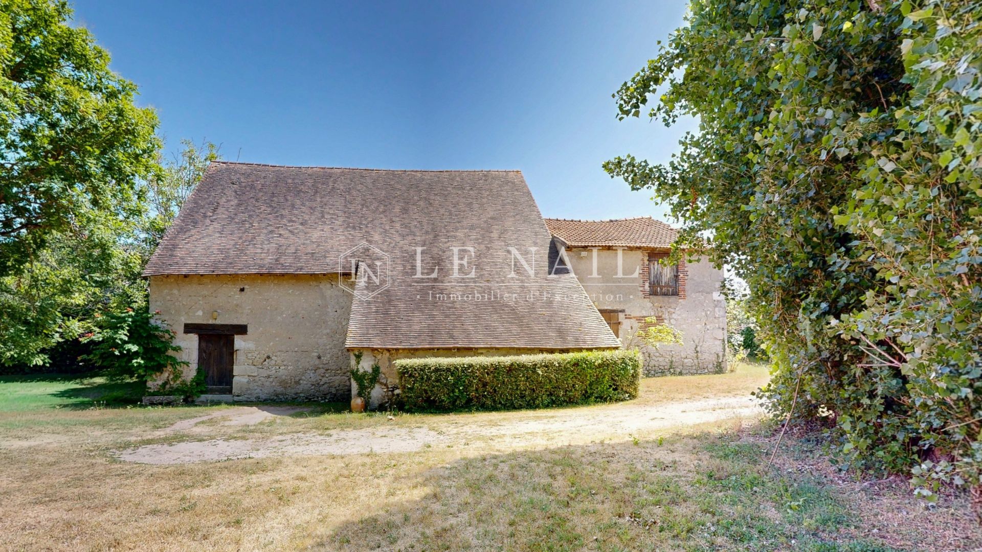 maison bourgeoise 7 pièces en vente à MOULINS (03000)