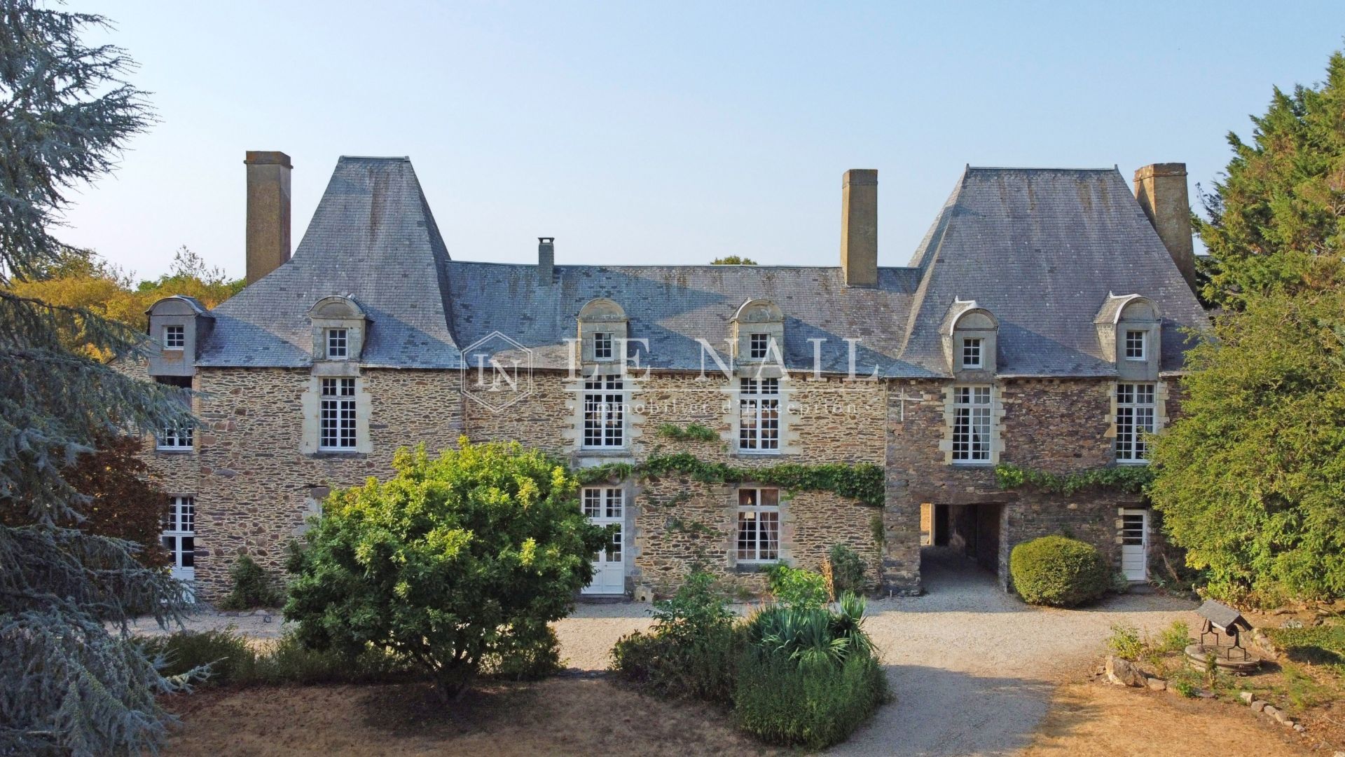 château 12 pièces en vente à BAIN DE BRETAGNE (35470)