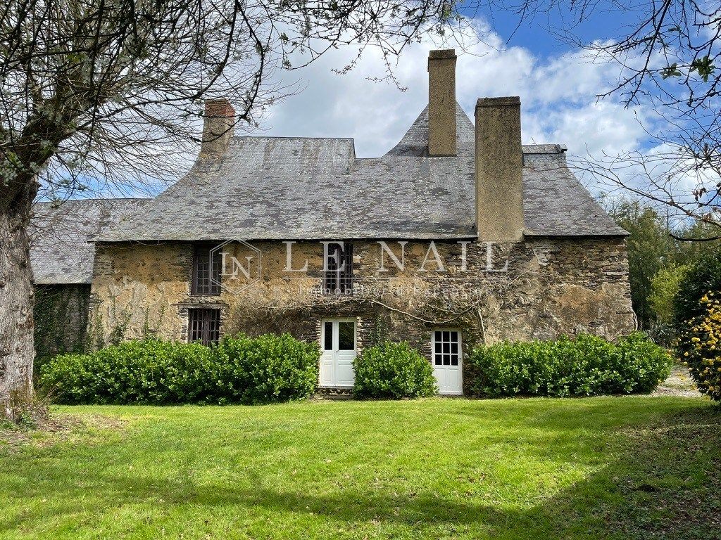 château 12 pièces en vente à BAIN DE BRETAGNE (35470)