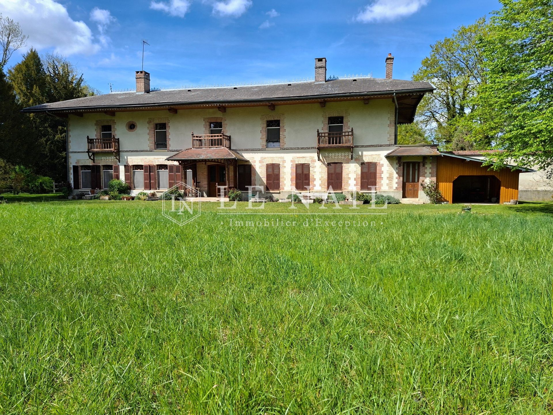 house 10 rooms for sale on MERY SUR SEINE (10170)