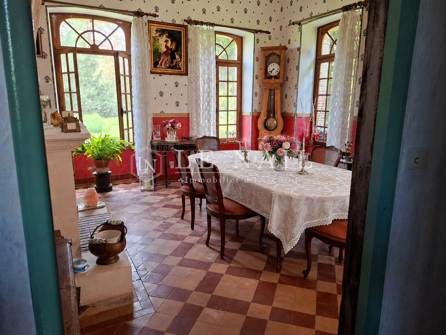 house 10 rooms for sale on MERY SUR SEINE (10170)