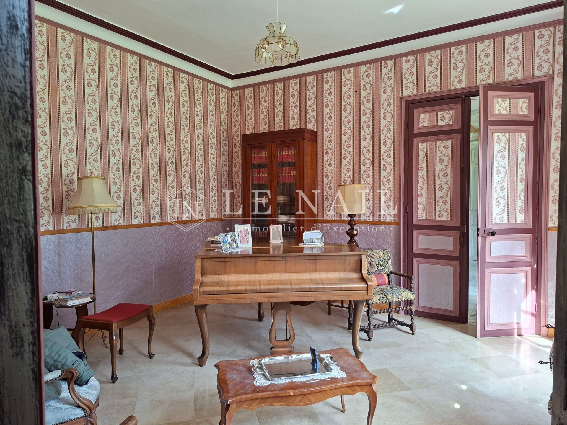 house 10 rooms for sale on MERY SUR SEINE (10170)