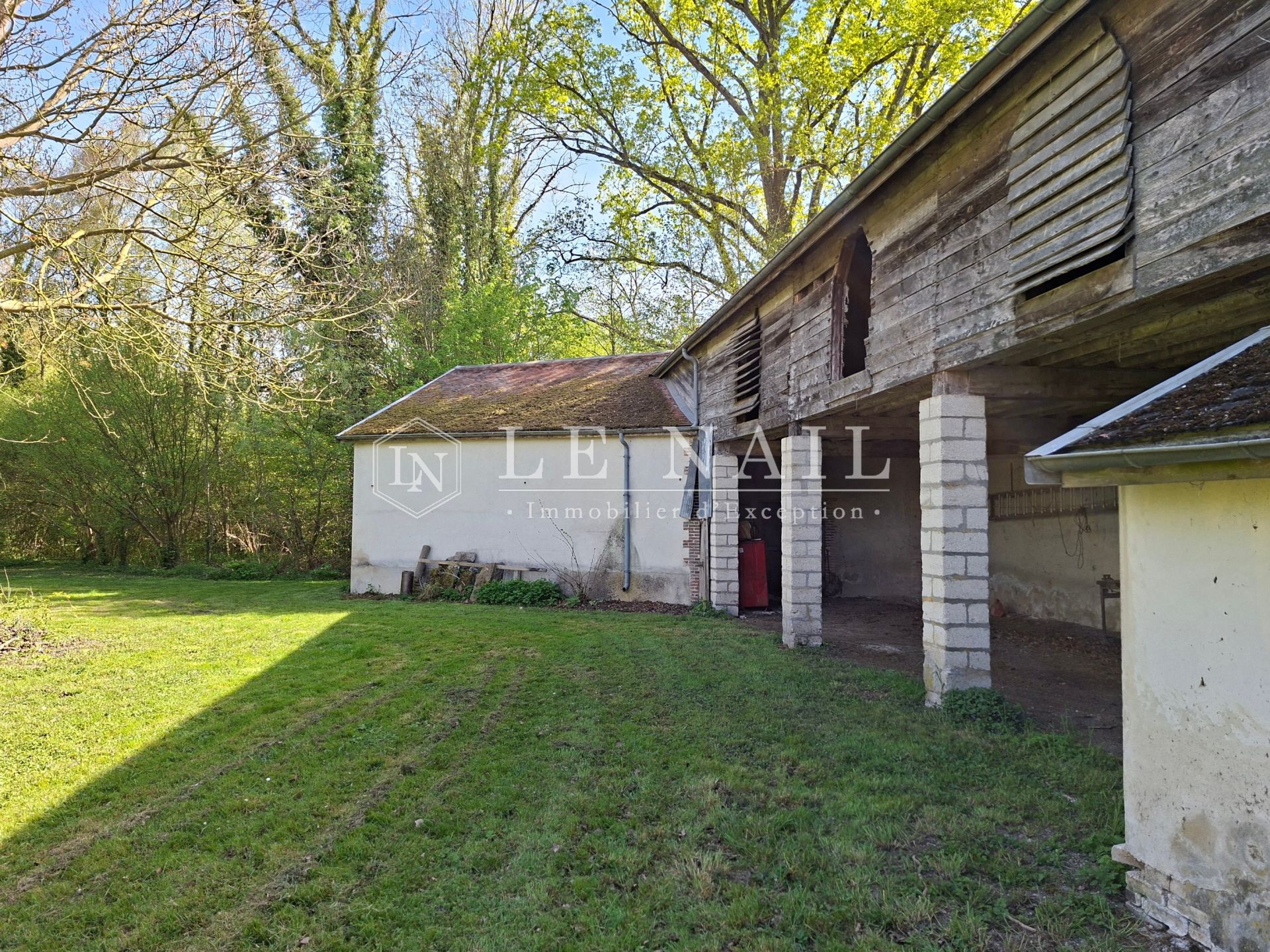 house 10 rooms for sale on MERY SUR SEINE (10170)