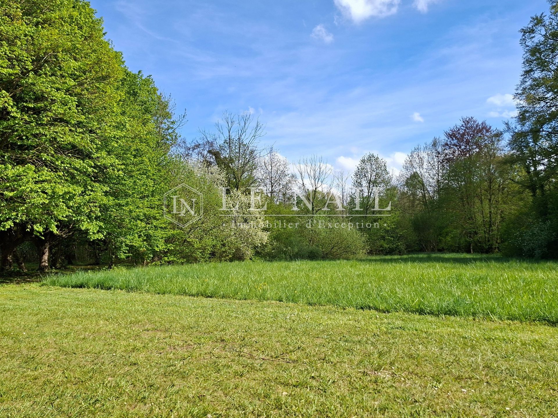 house 10 rooms for sale on MERY SUR SEINE (10170)